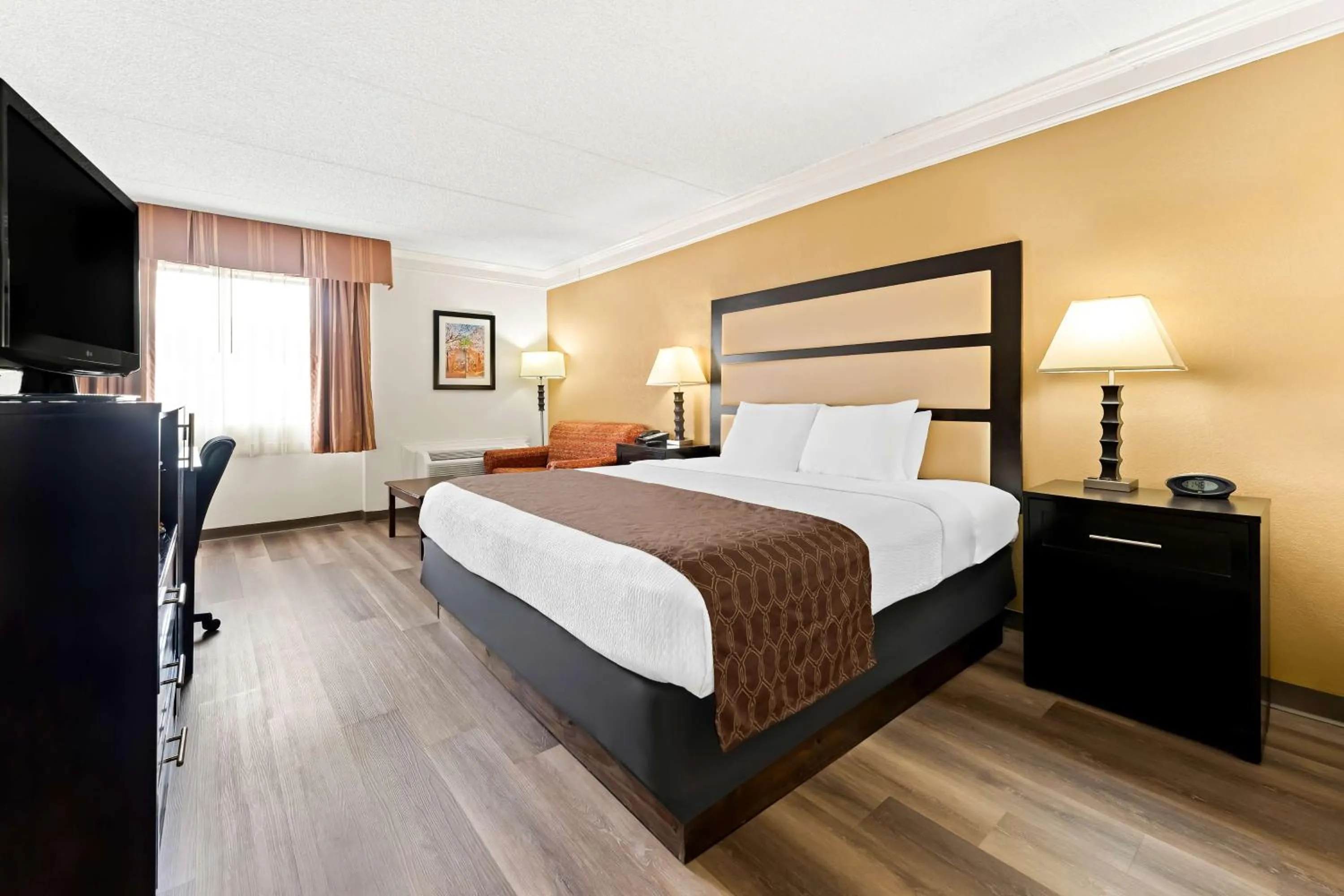 King Room- Non-Smoking with sofa bed in Best Western Riverside Inn