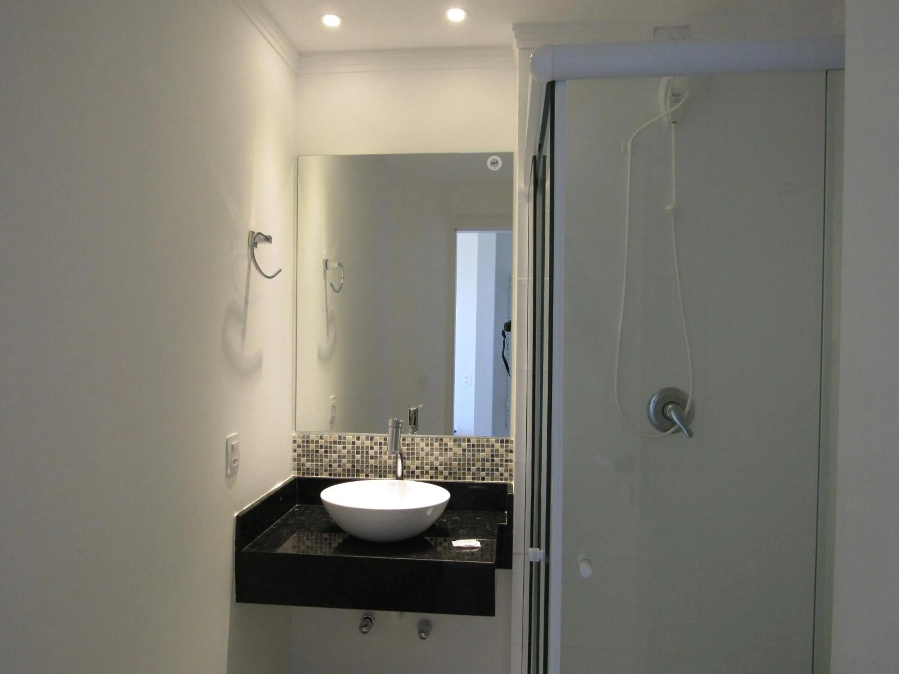 Standard Triple Room in Das Nações Hotel