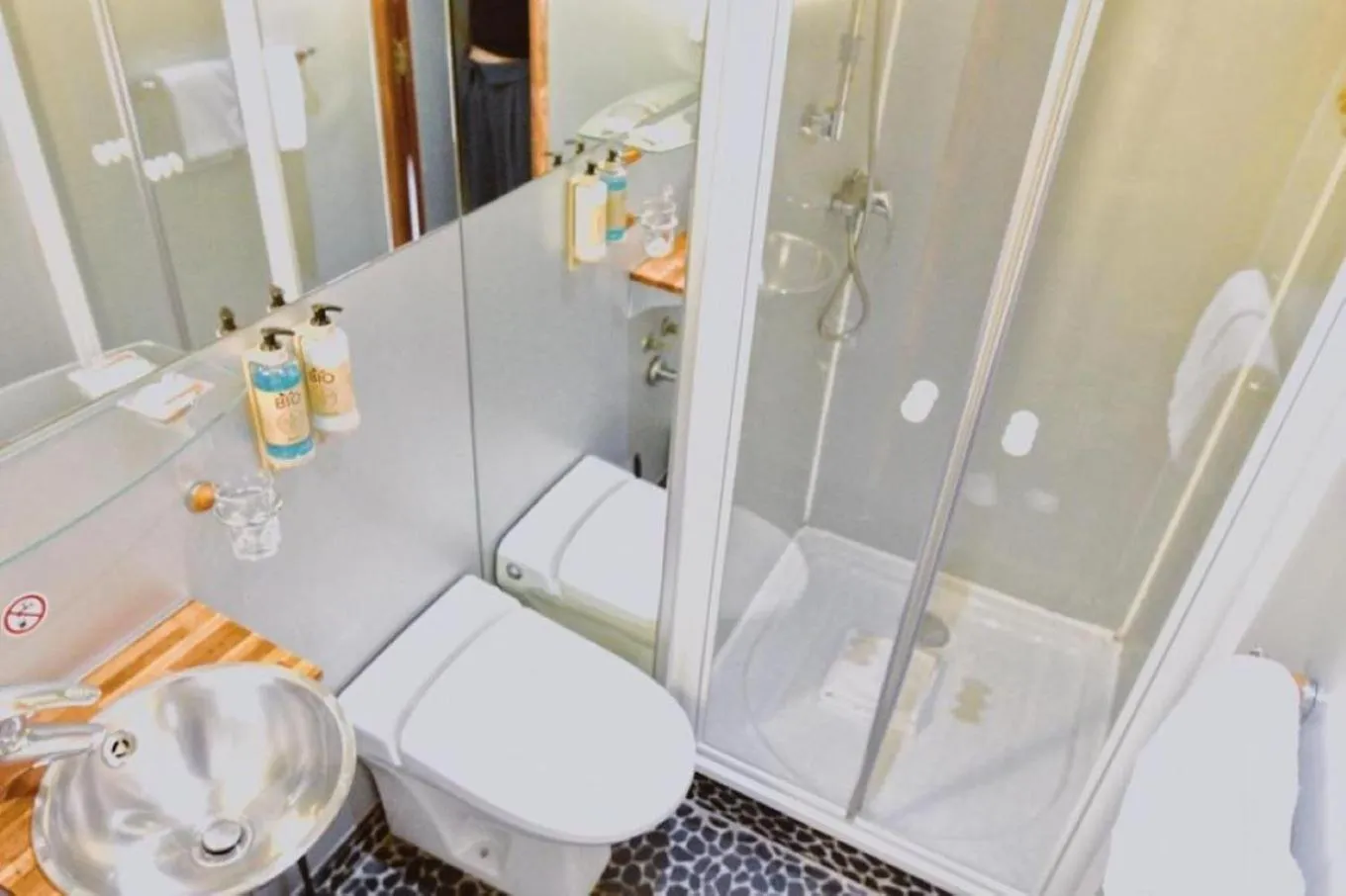 Double Room in VIP Paris Yacht Hôtel & Spa