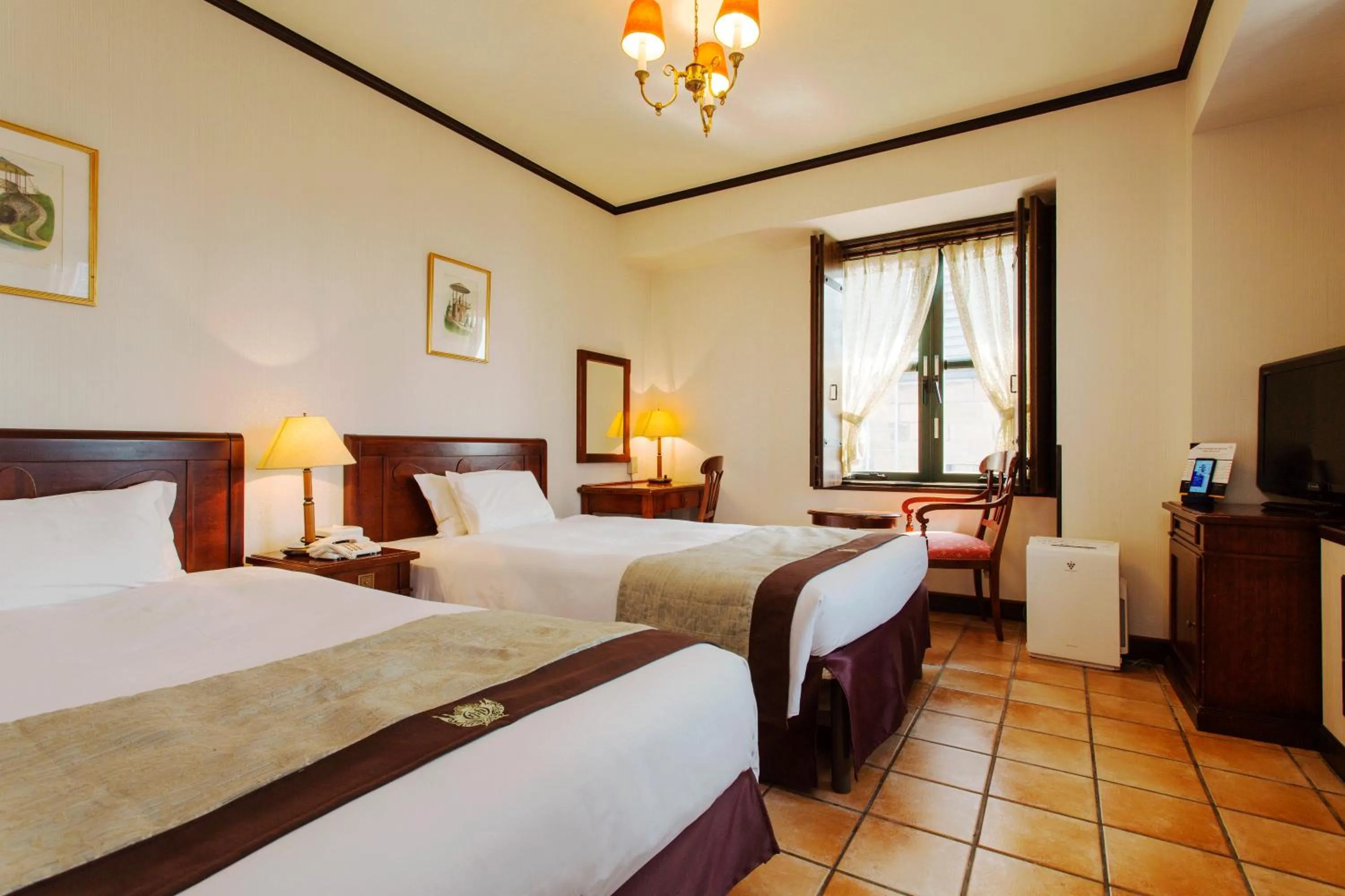 Twin Room - Non-Smoking in Hotel Monterey Osaka