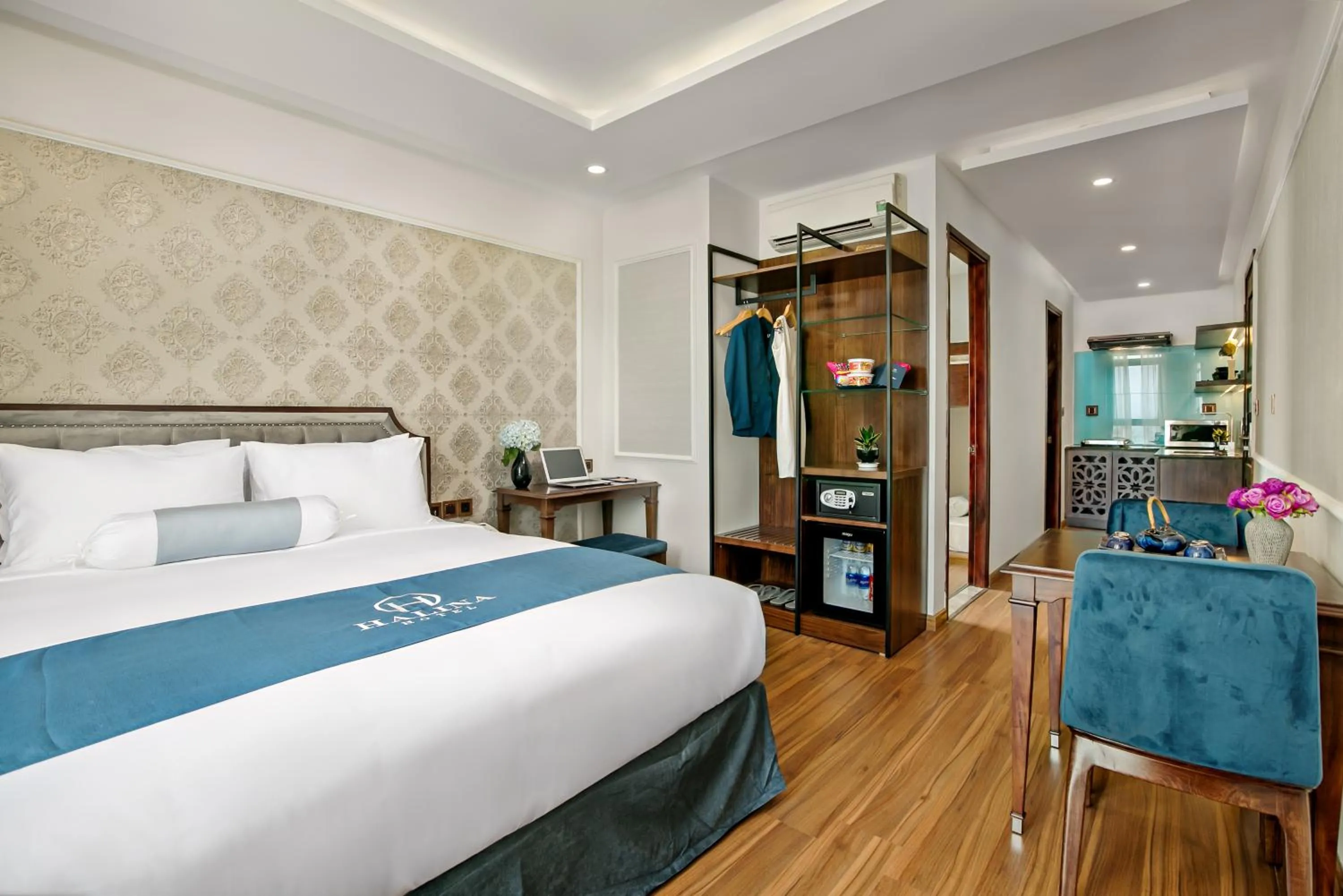 Apartment with Sea View in Halina Hotel and Apartment