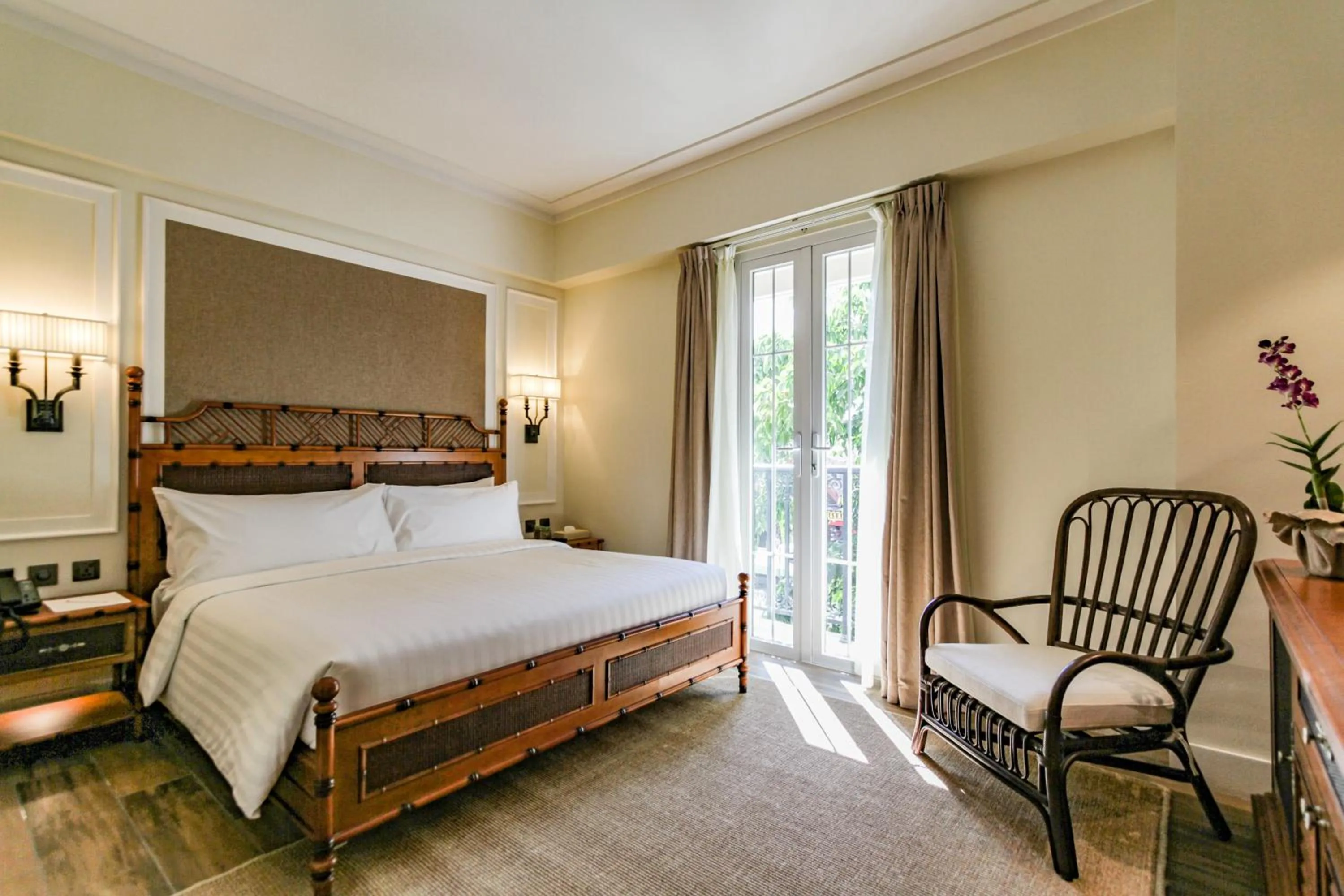 Deluxe King Room in Feliz Hotel Boracay