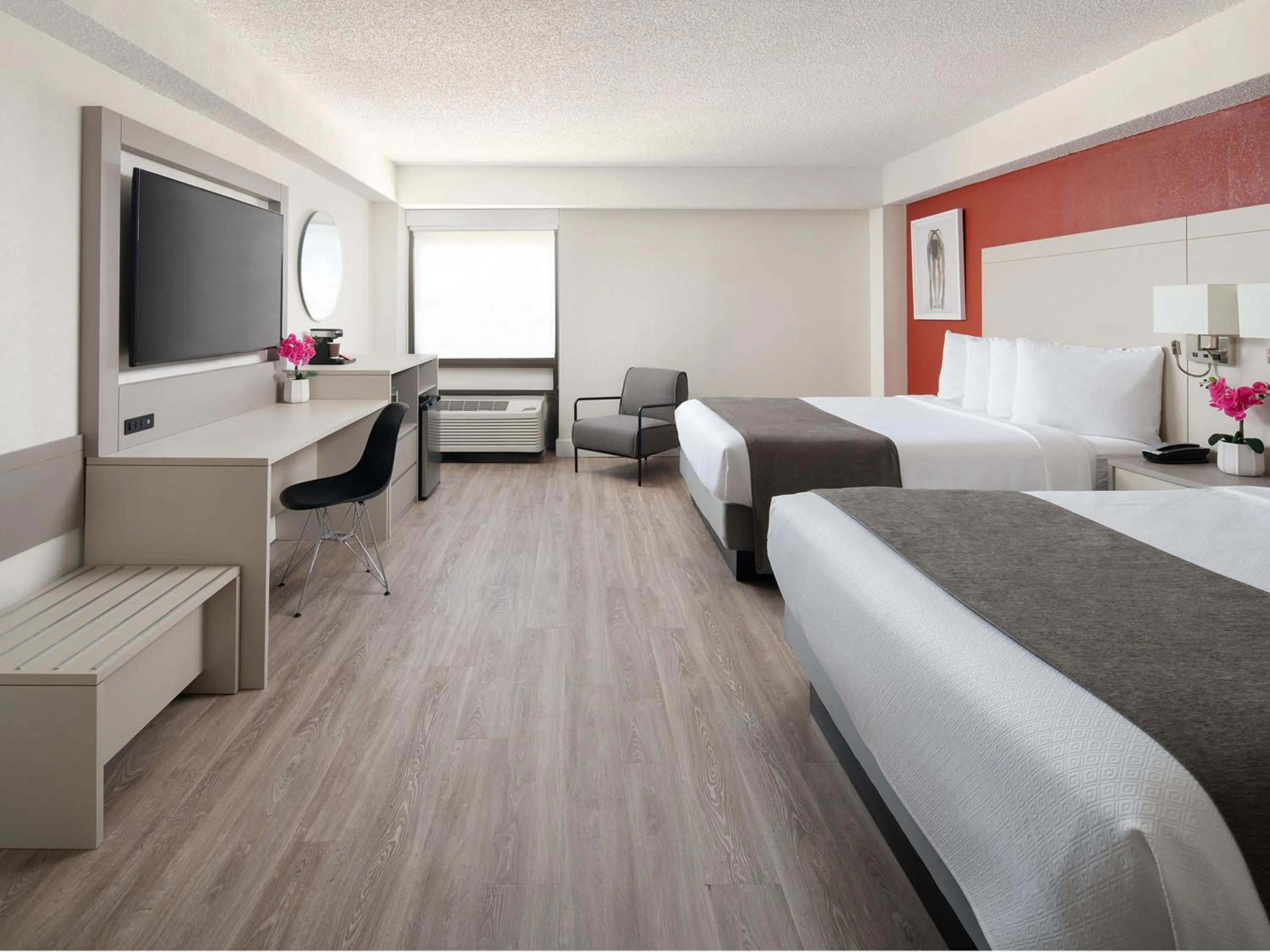 Deluxe Queen Room with Two Queen Beds-Tower in Wyndham I-Drive Avanti Resort & Conference Center