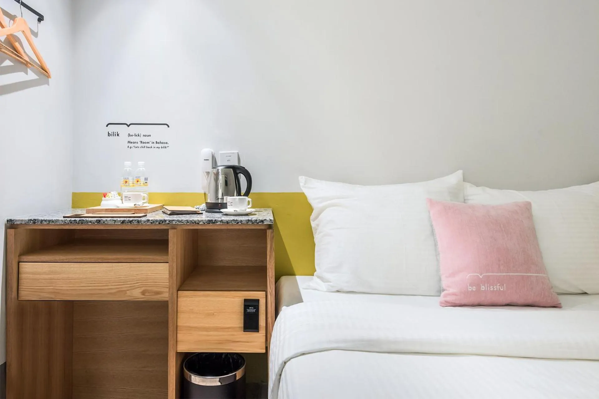 Superior Queen Room without Window in Bunk & Bilik Hotel Jalan Ipoh