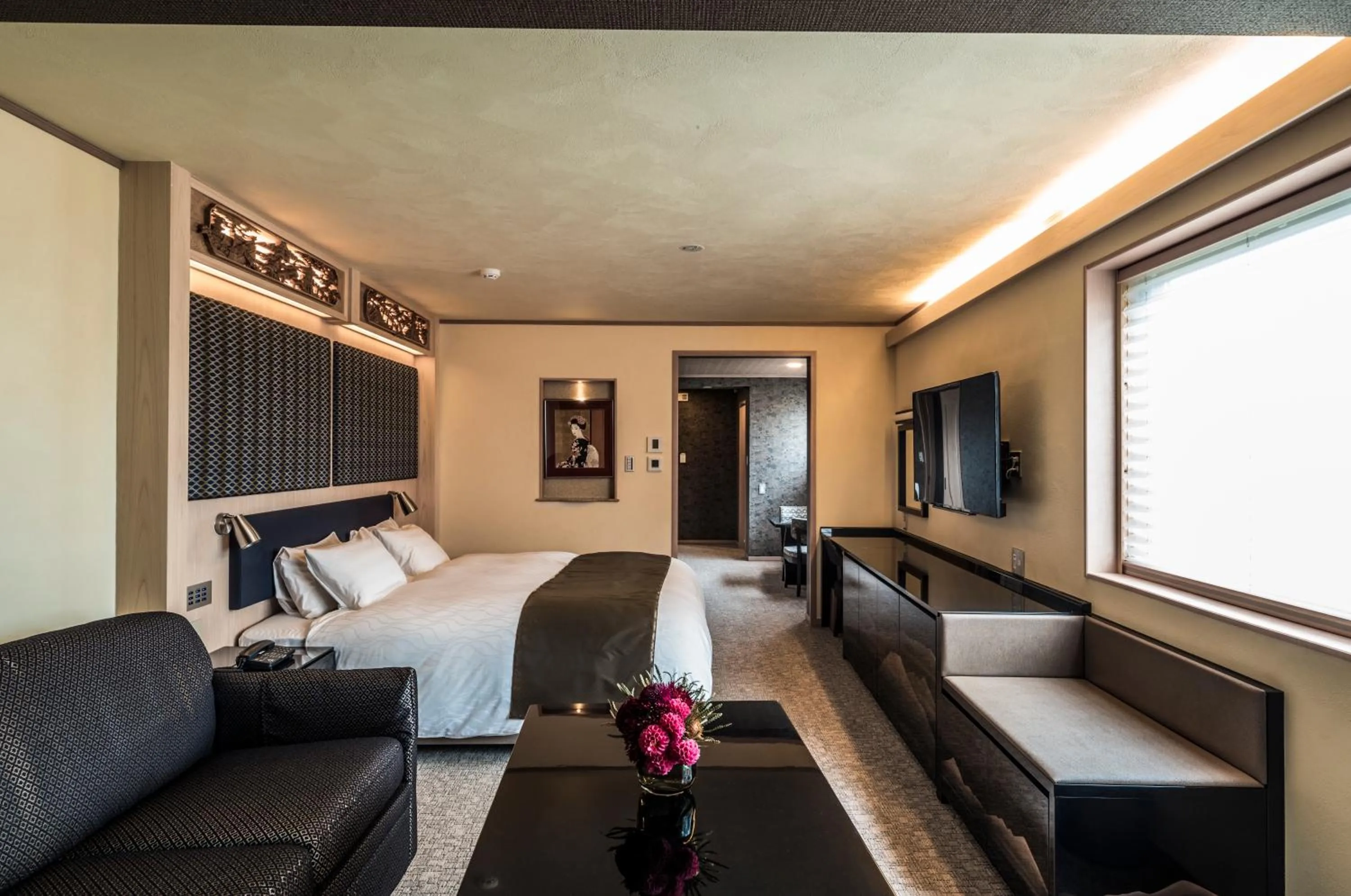 Corner Premium Double Room with River View in Hotel Alza Kyoto