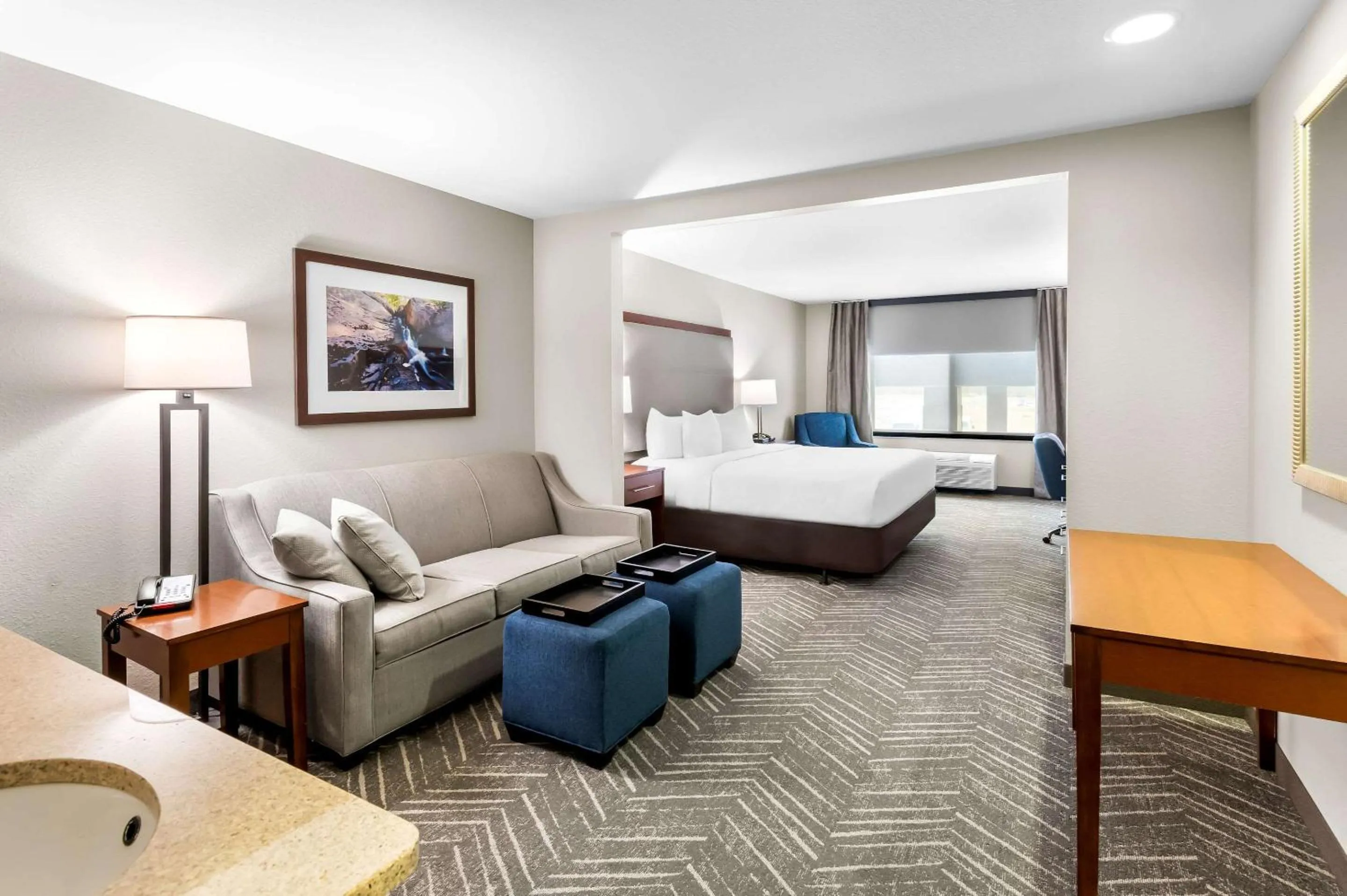 King Suite - Accessible/Non-Smoking in Comfort Inn & Suites Mountain Iron and Virginia