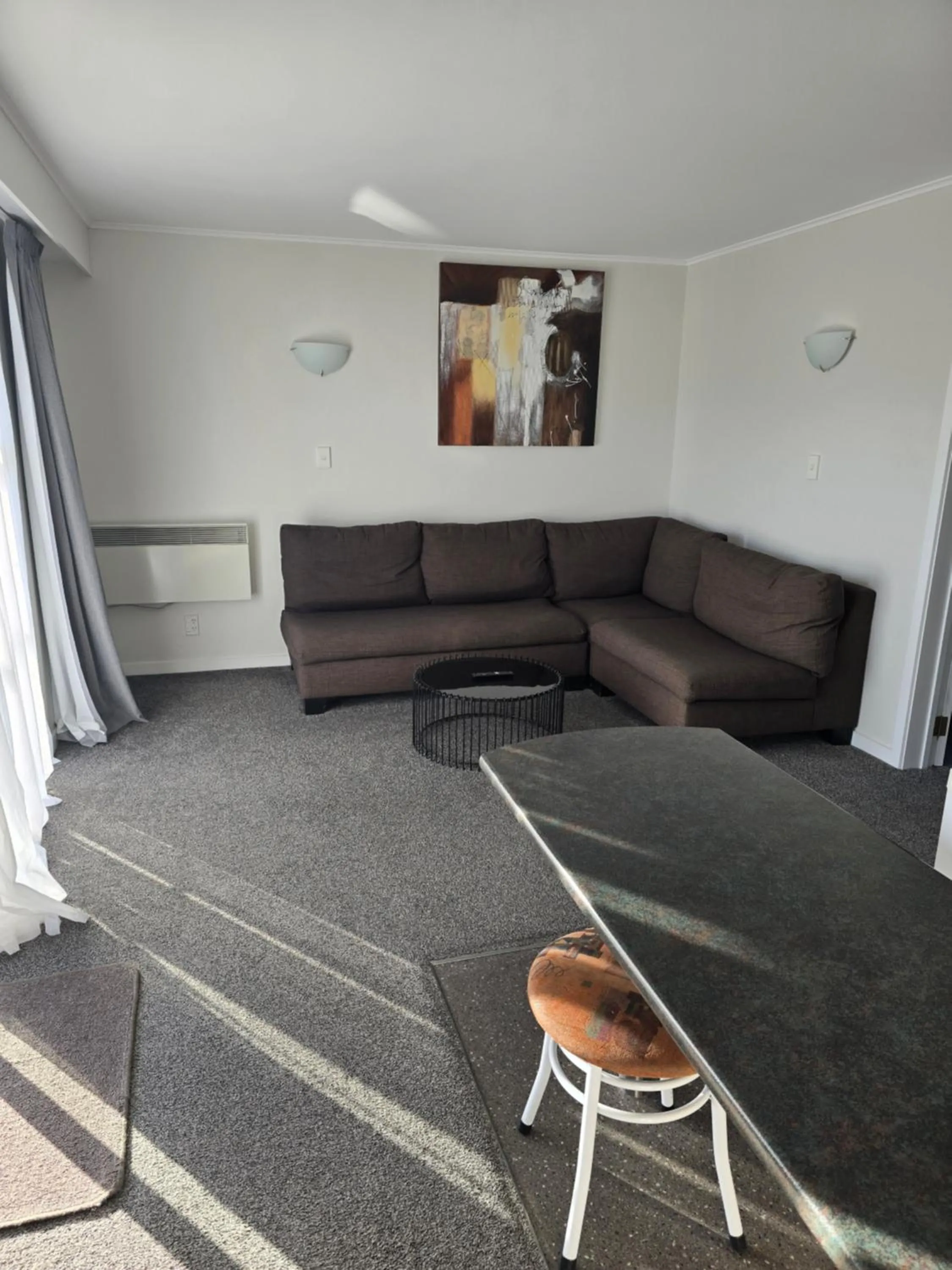 Two-Bedroom Apartment in Monarch Motel