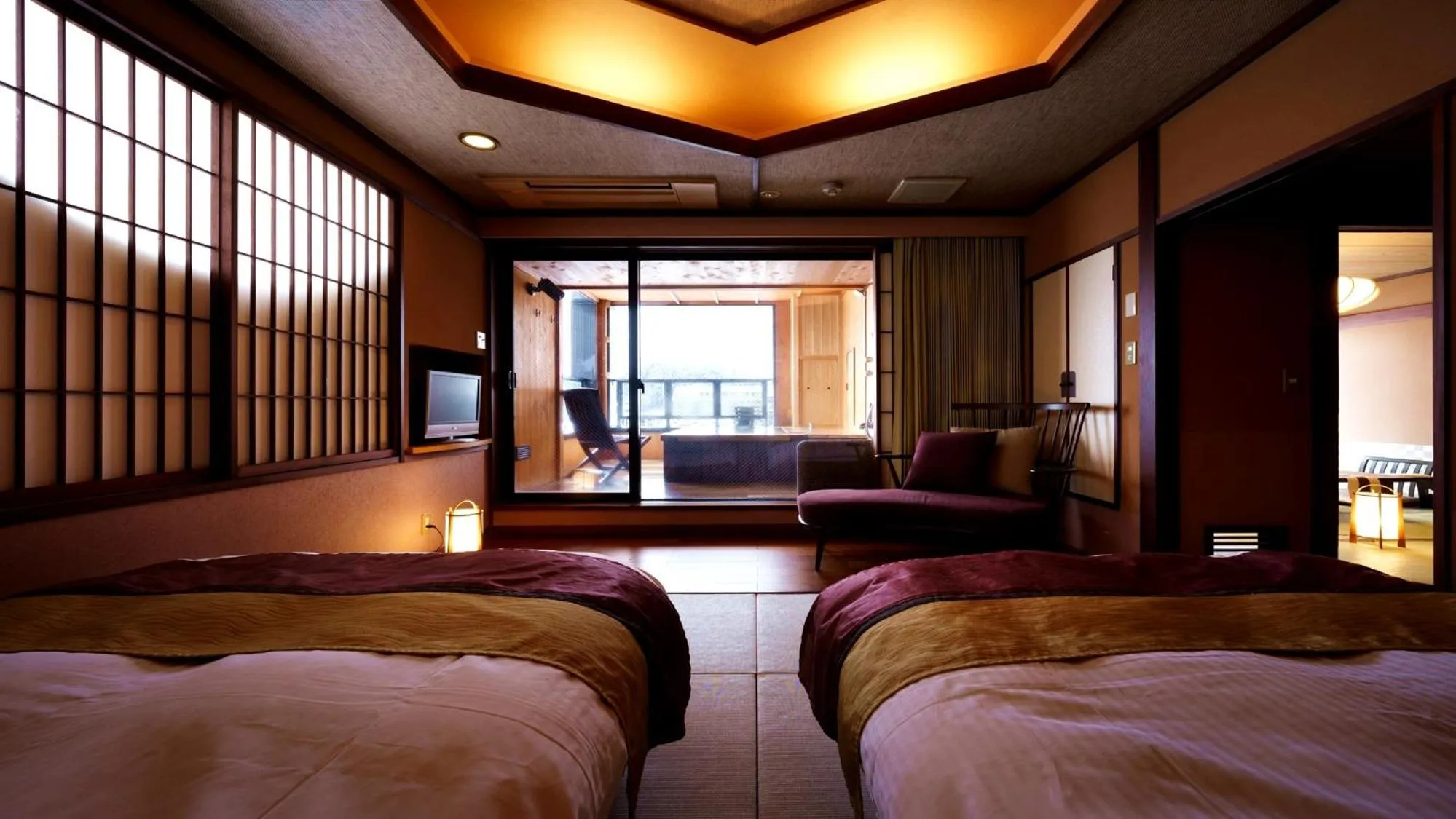 Japanese-Style Suite with Open-Air Bath in Aburaya Tousen