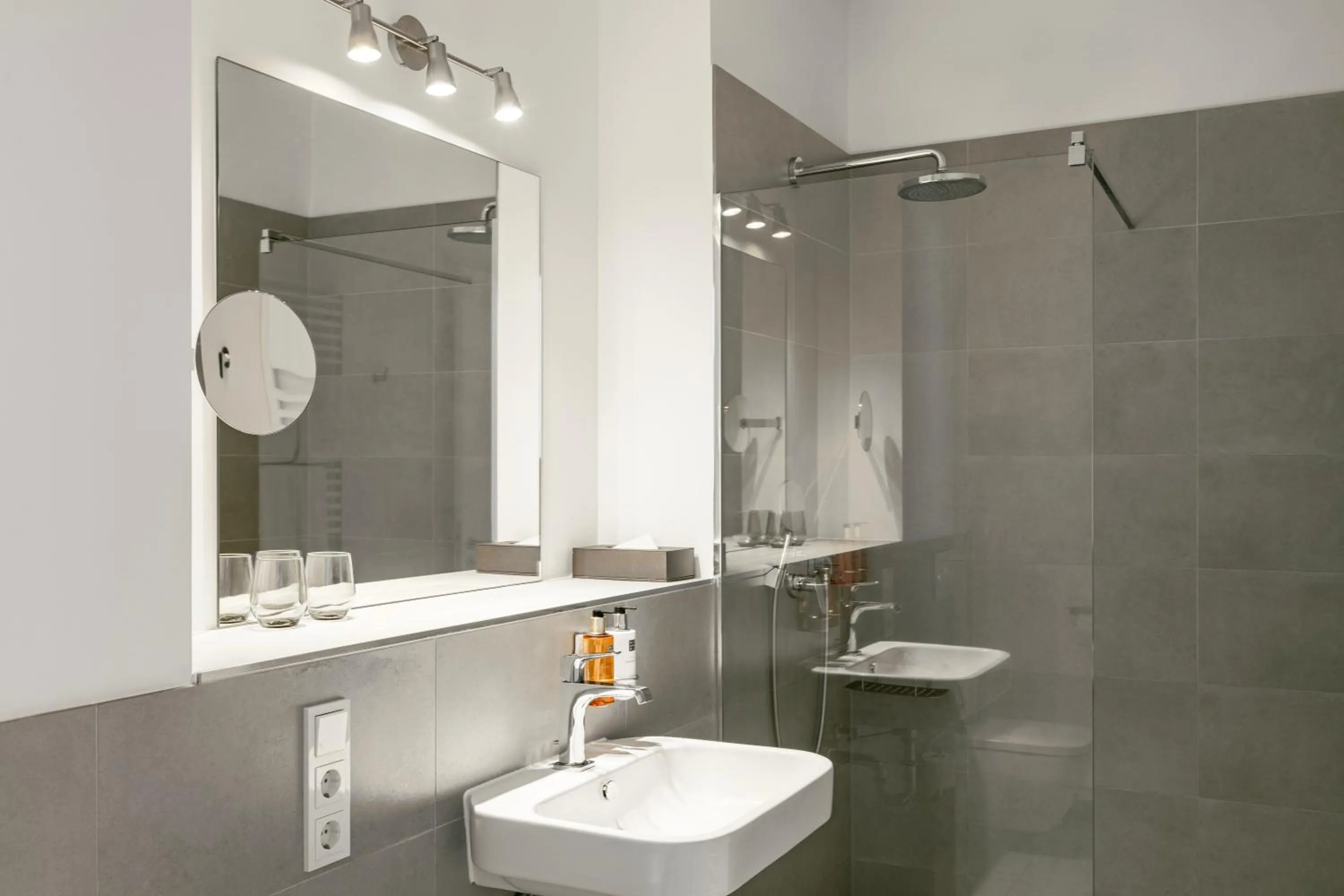 Studio for Two with Double Bed in HighPark Berlin am Potsdamer Platz