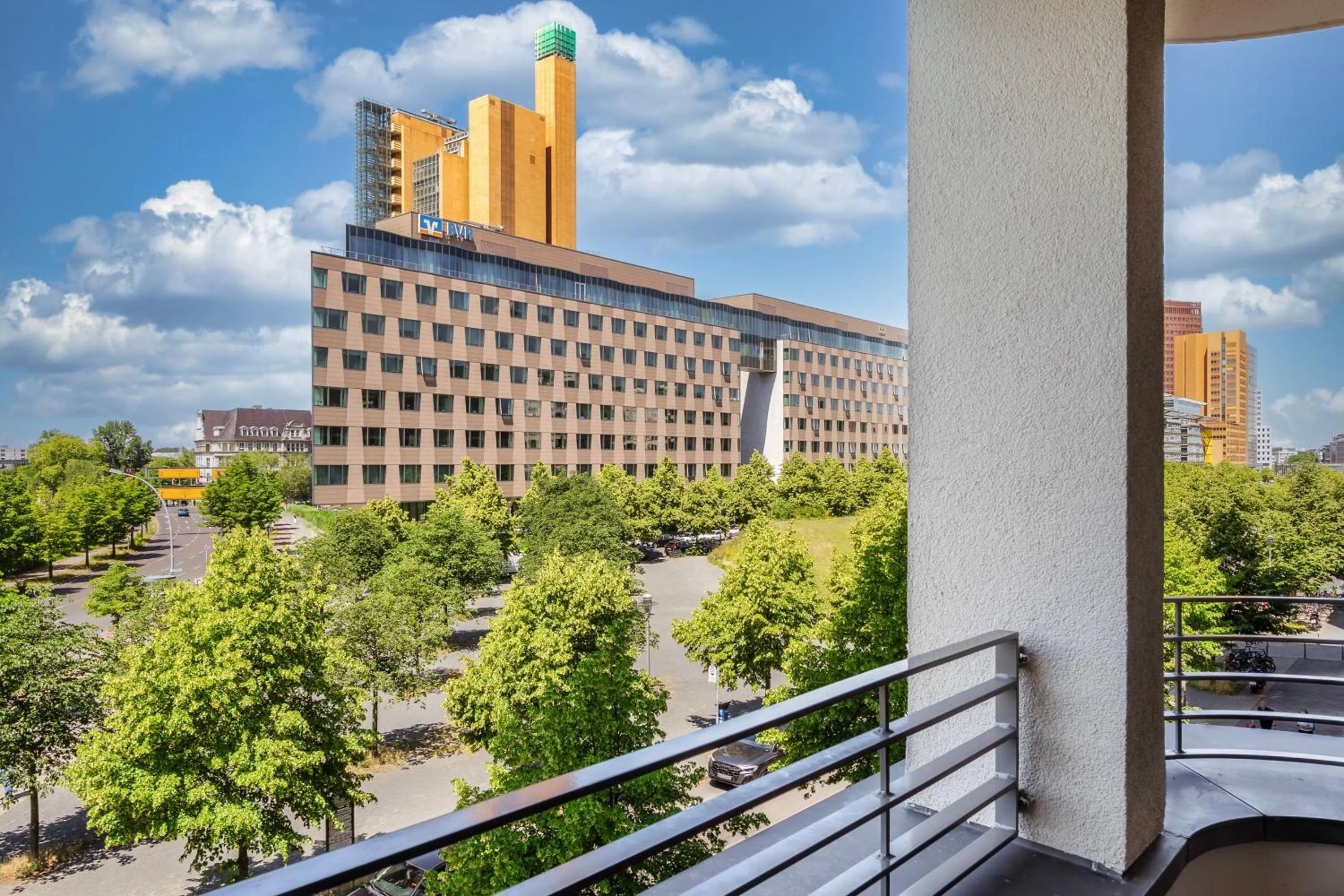 Apartment Family with 2 Bedrooms and Loggia in HighPark Berlin am Potsdamer Platz