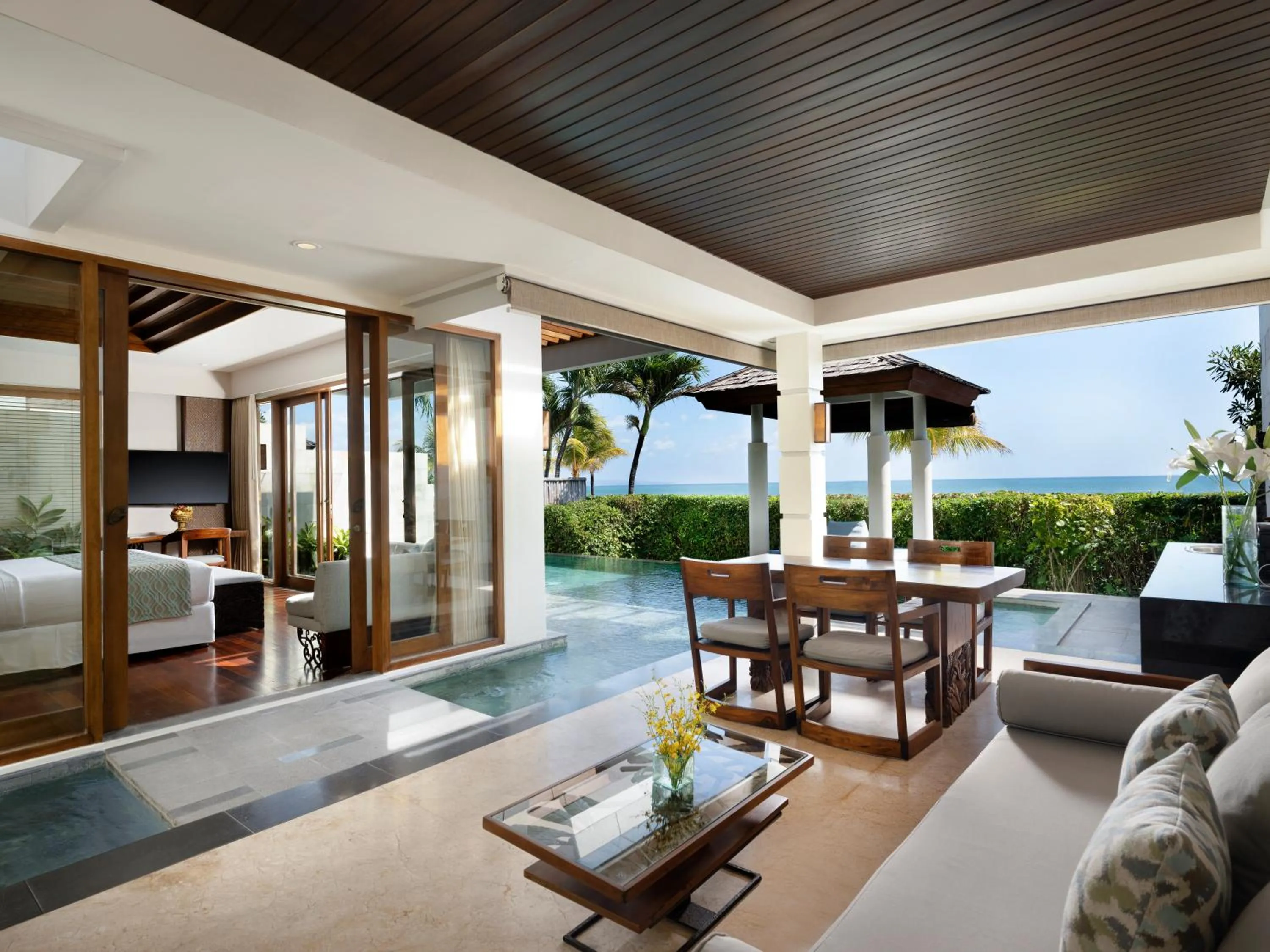 One-Bedroom Ocean View Villa with Private Pool in The Seminyak Beach Resort & Spa