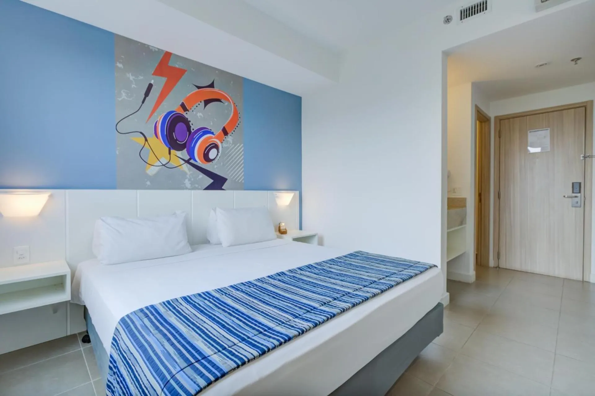 Standard Queen Room in Transamerica Fit Jacareí