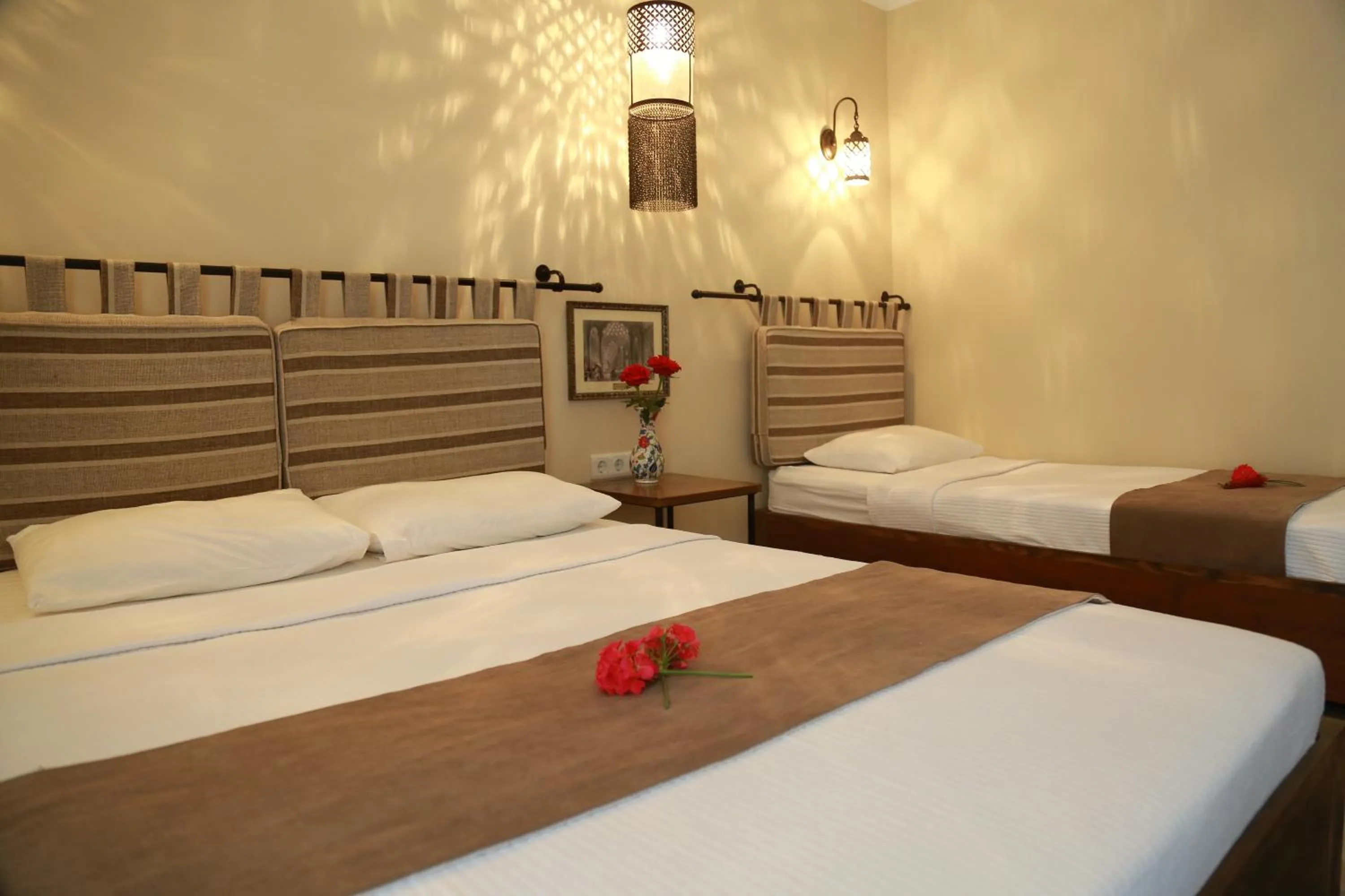 Standard Triple Room in Dardanos Hotel