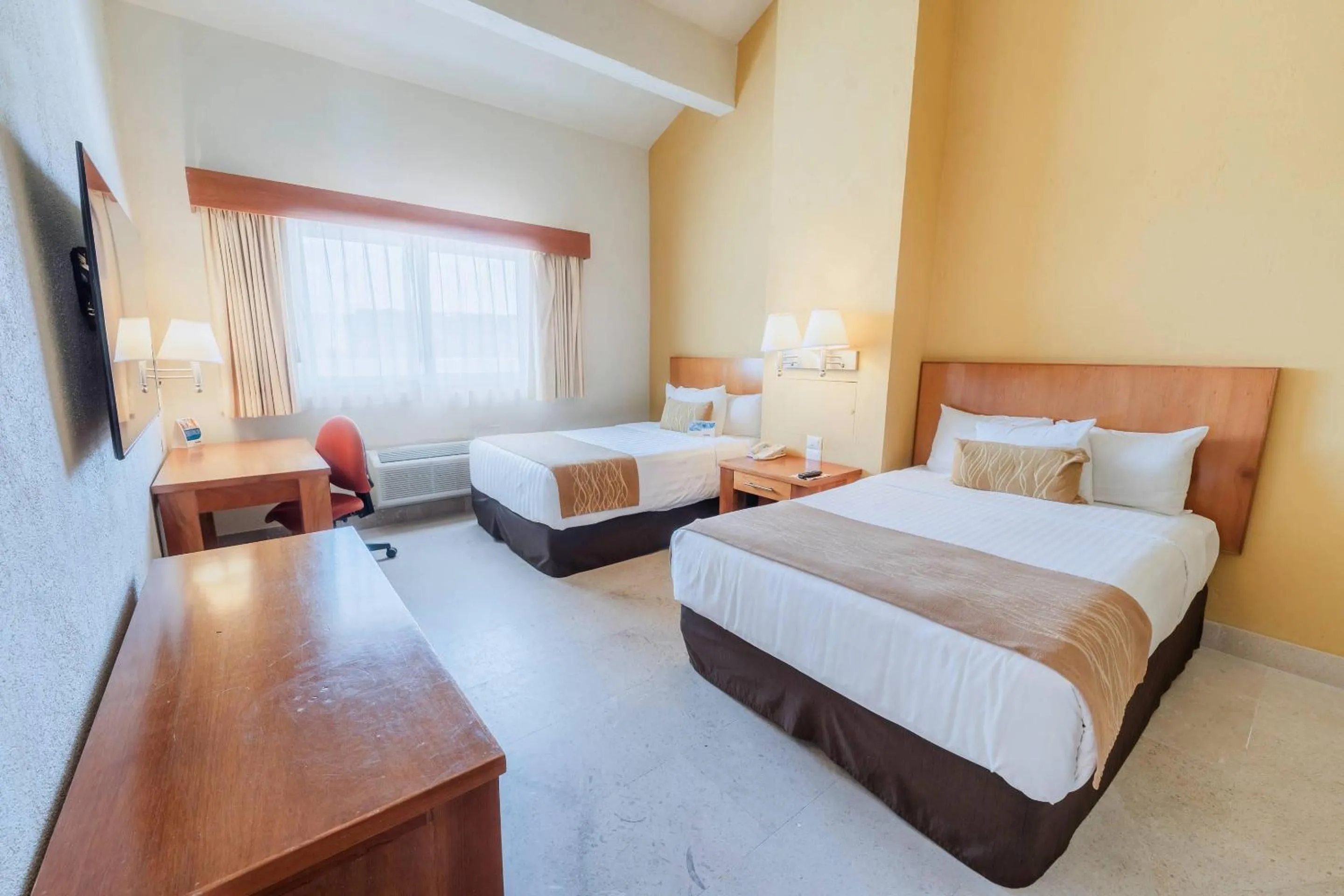 Double Room with Two Double Beds in Comfort Inn Puerto Vallarta Golfside & Marina