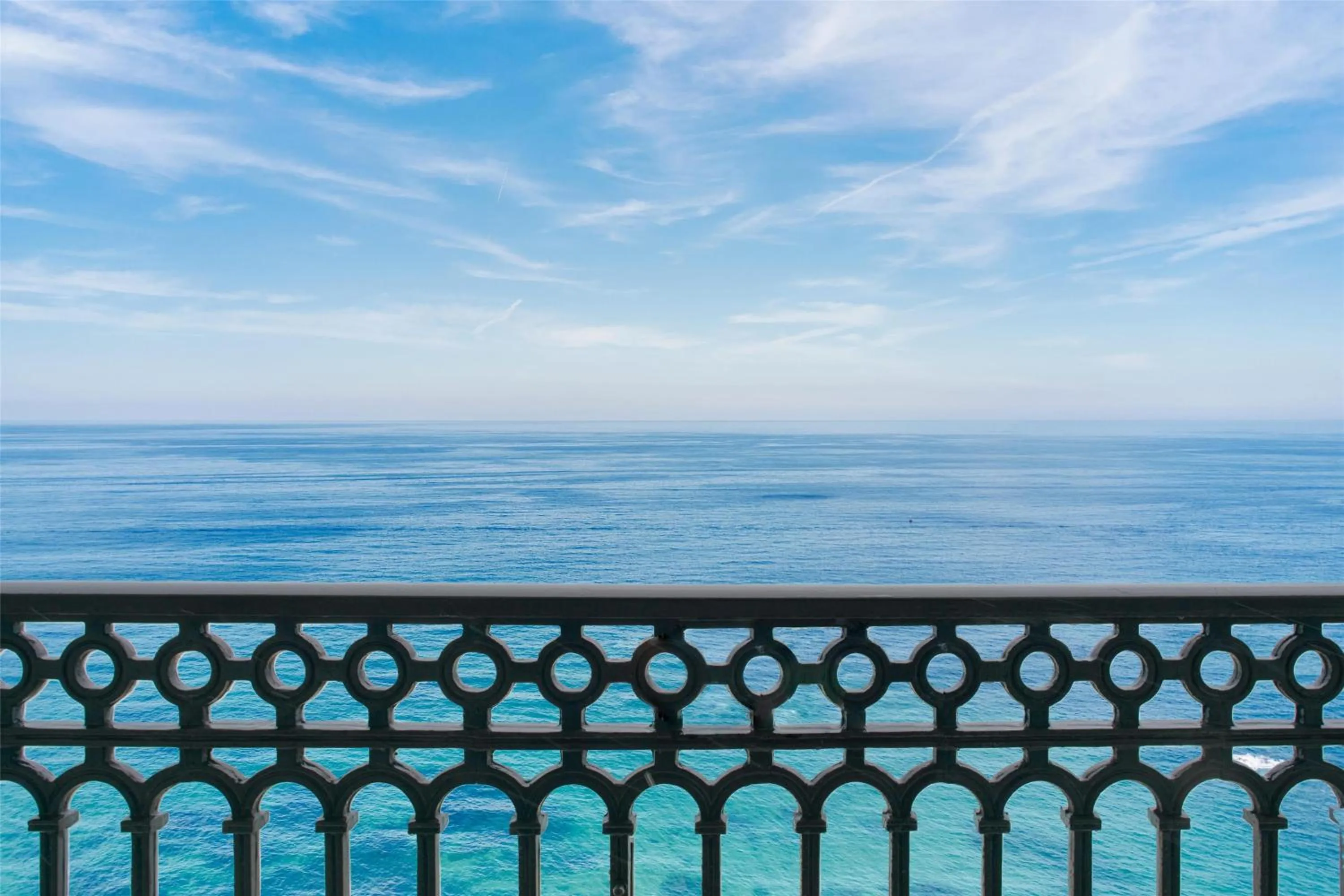 Club Seafront King Room in Kempinski Hotel Cancun