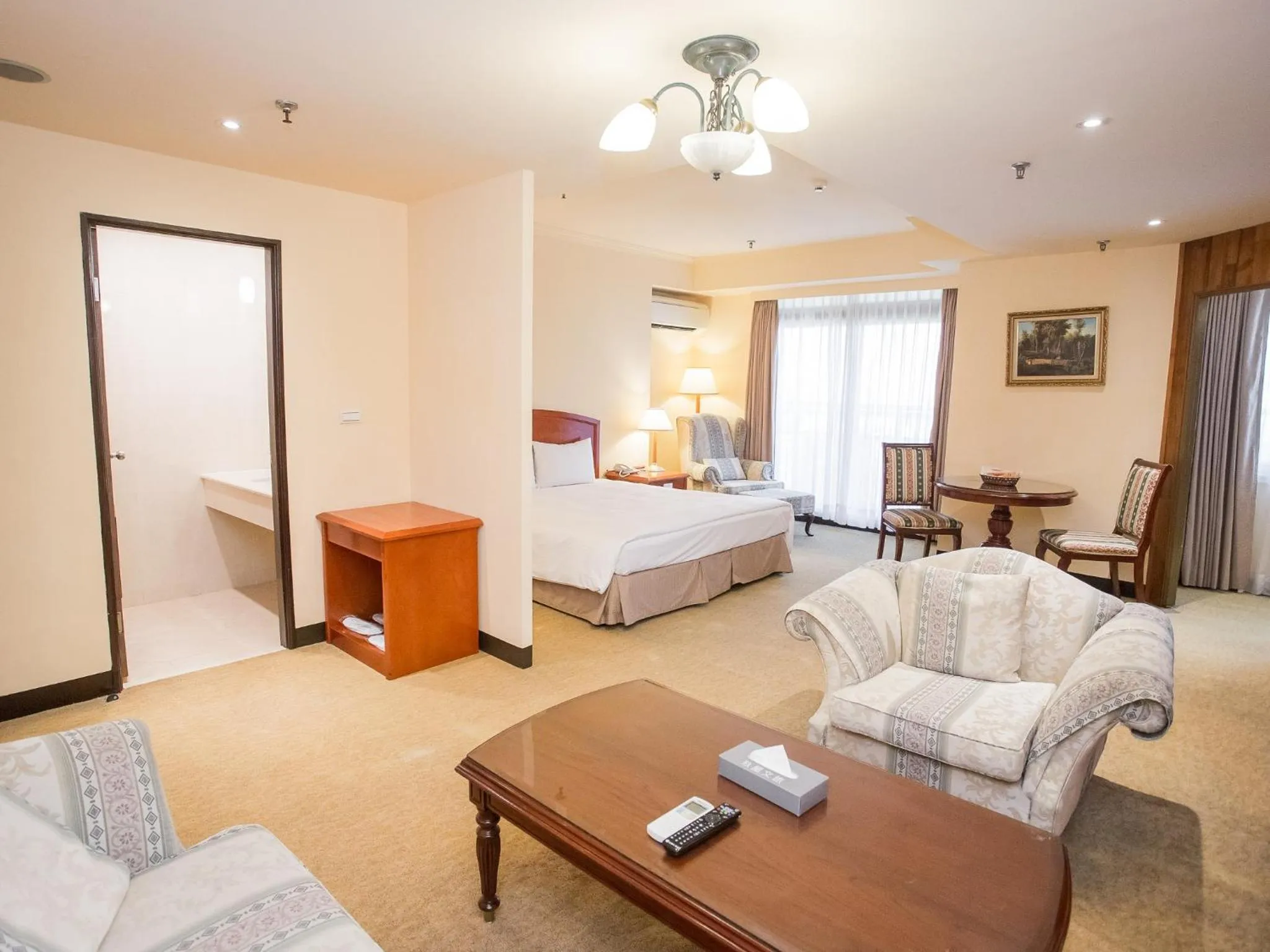 Family Suite in Jiuwu Hotel