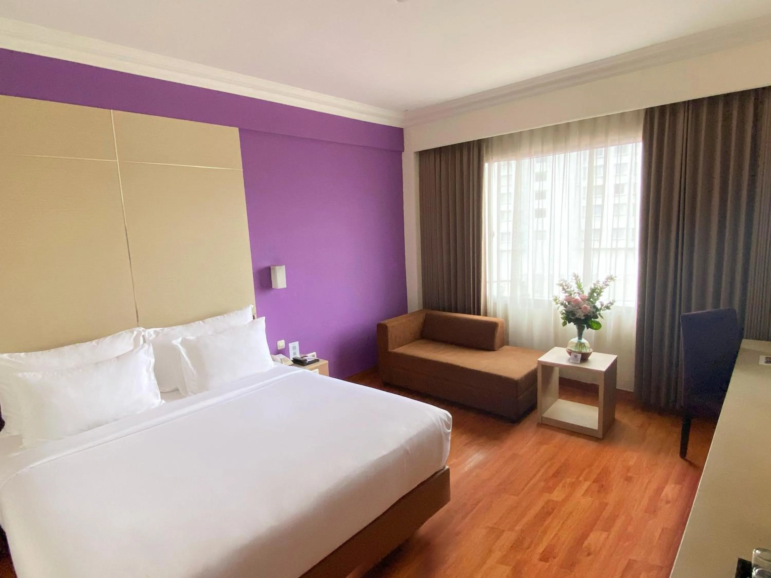 Deluxe Double Room in Grand Inna Tunjungan Hotel Surabaya