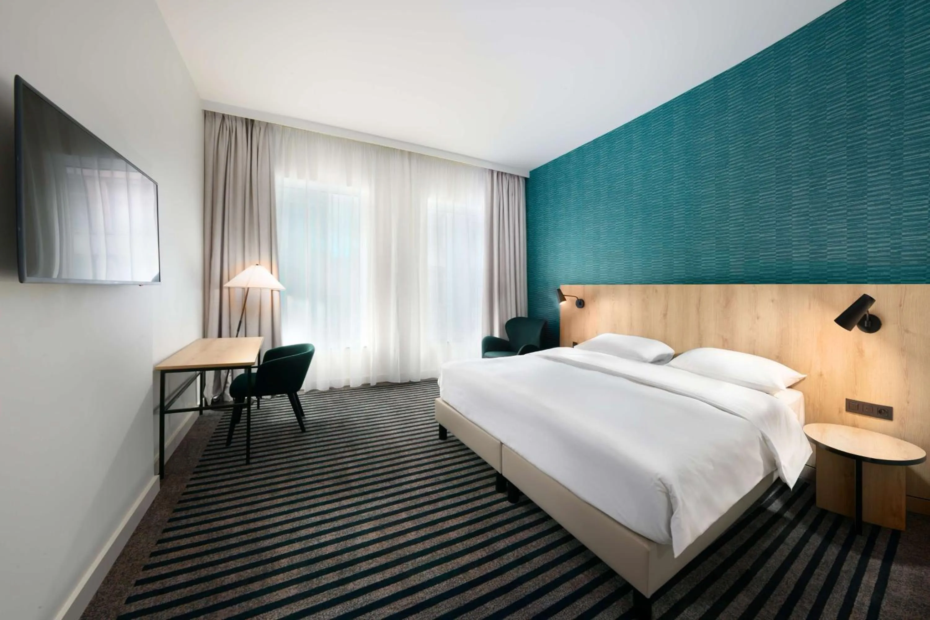 Standard Room with Courtyard View in Radisson Hotel Brussels Centre Midi