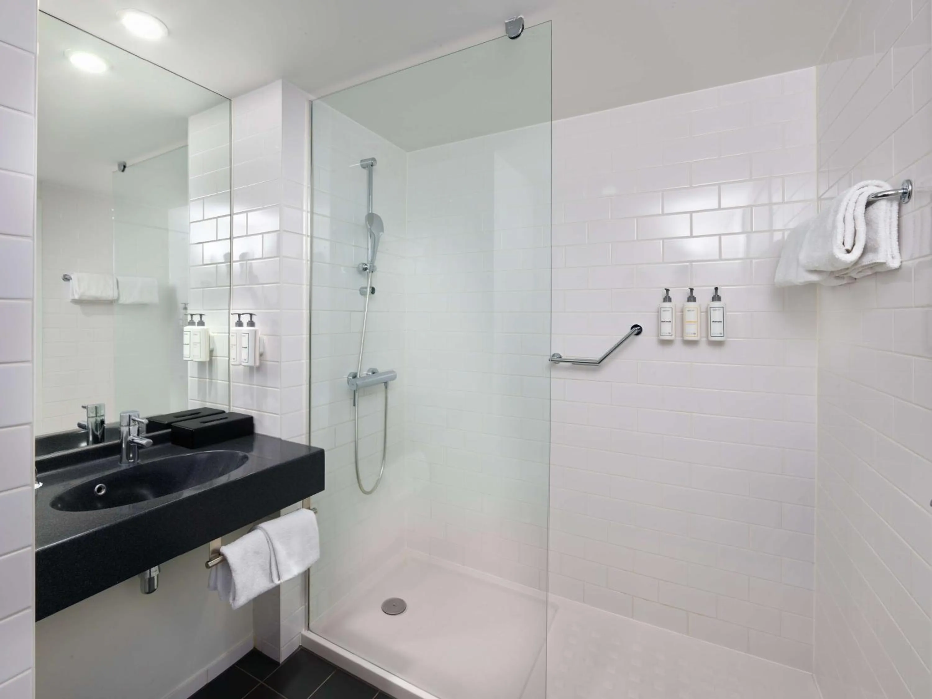 Standard Room in Radisson Hotel Brussels Centre Midi