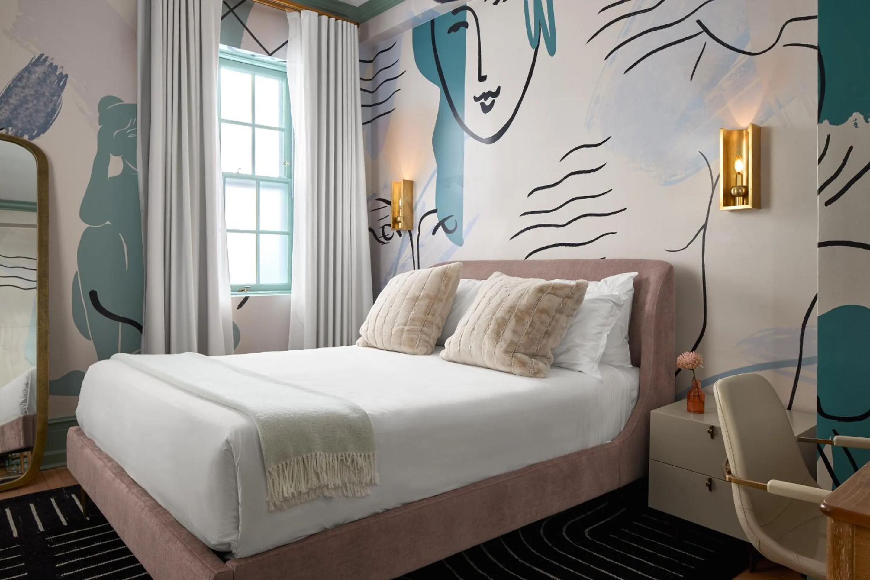 King Suite in The Franklin on Rittenhouse, A Boutique Hotel