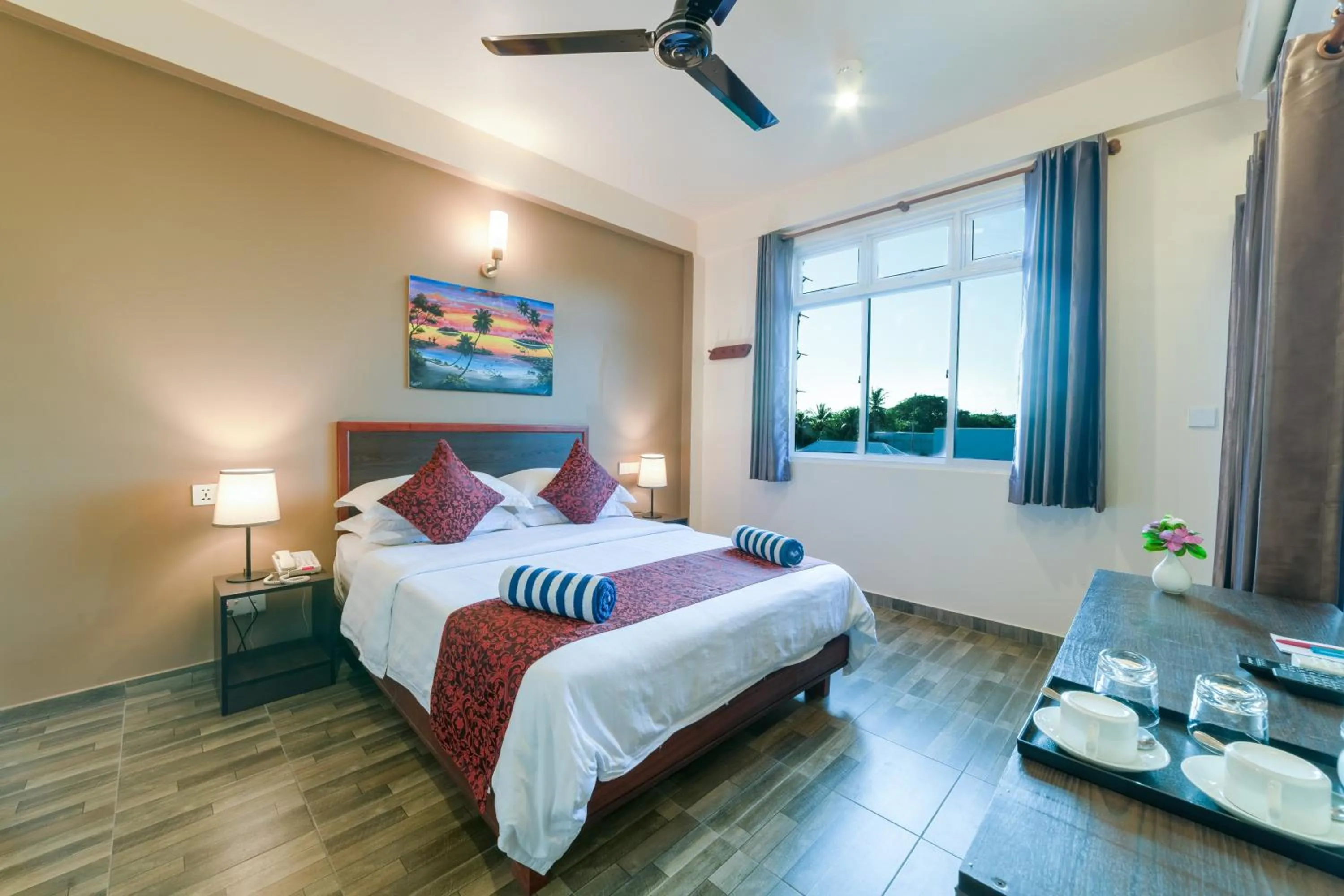 Deluxe Double with Island View  - single occupancy in Paguro Beach Inn