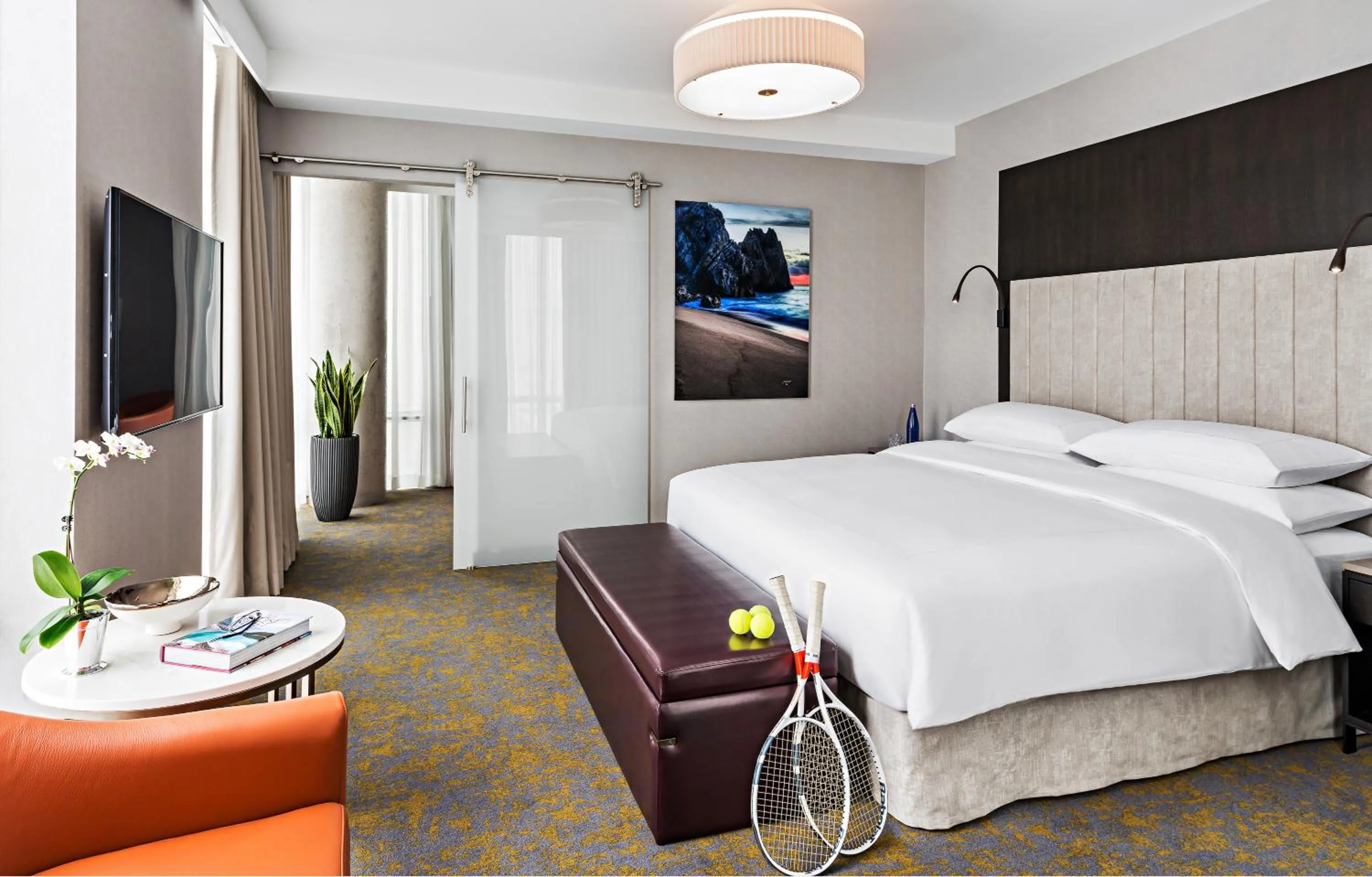 One-Bedroom Premium Suite in Hotel X Toronto, a Destination by Hyatt Hotel