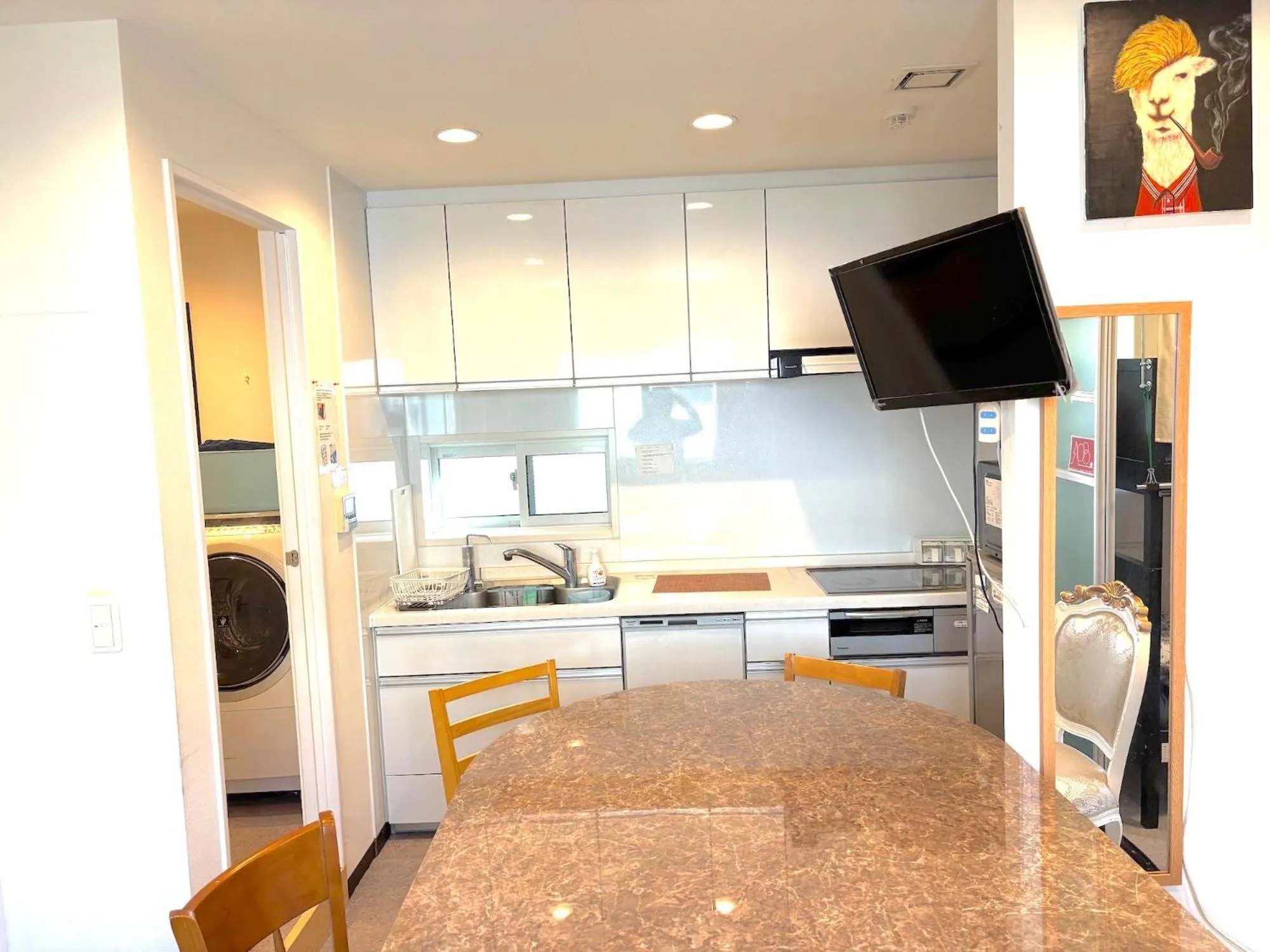 Family Room with Private Bathroom in Tokyo Art House