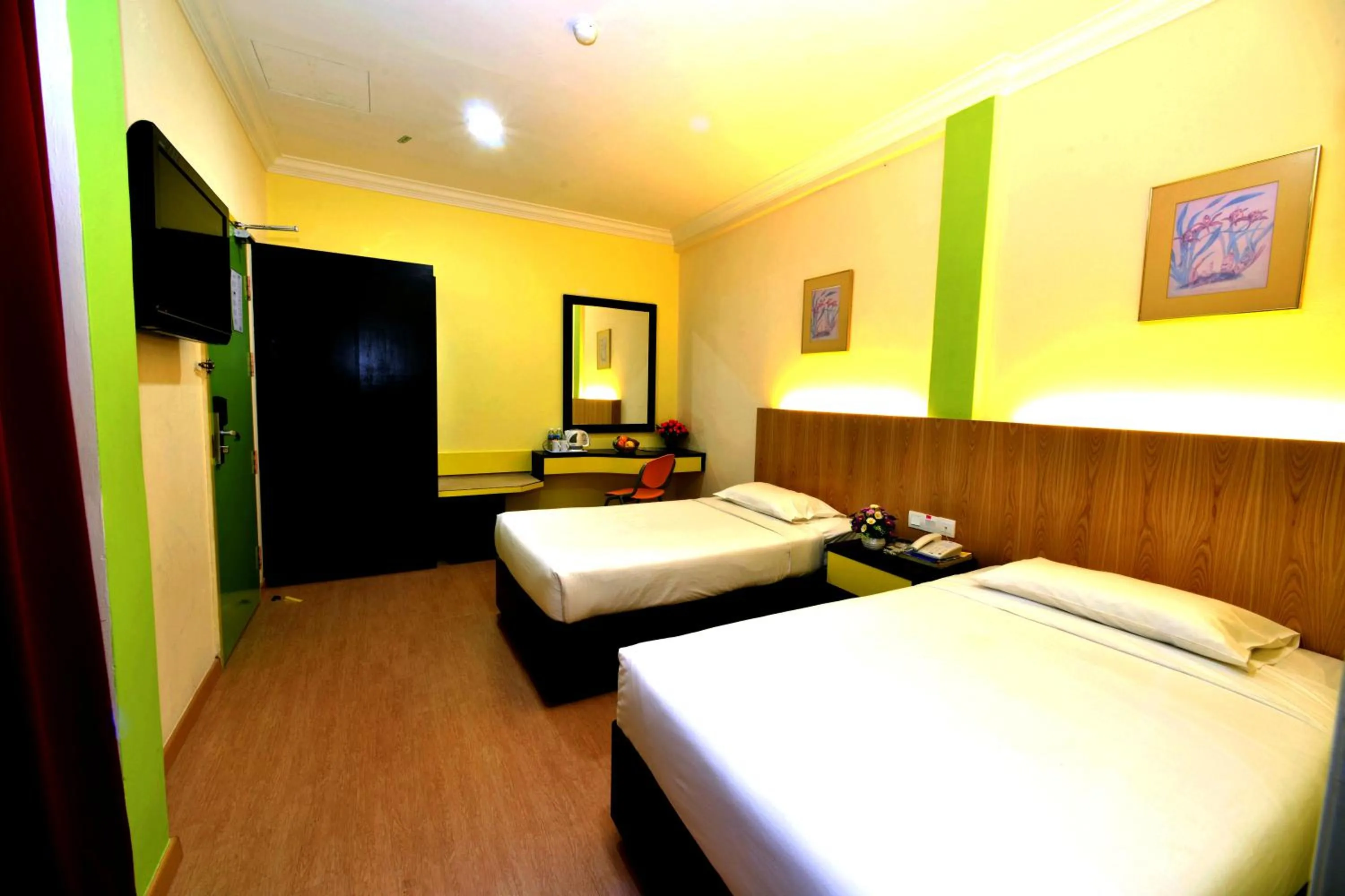 Superior Twin with Window in Classic Boutique Hotel Kuantan