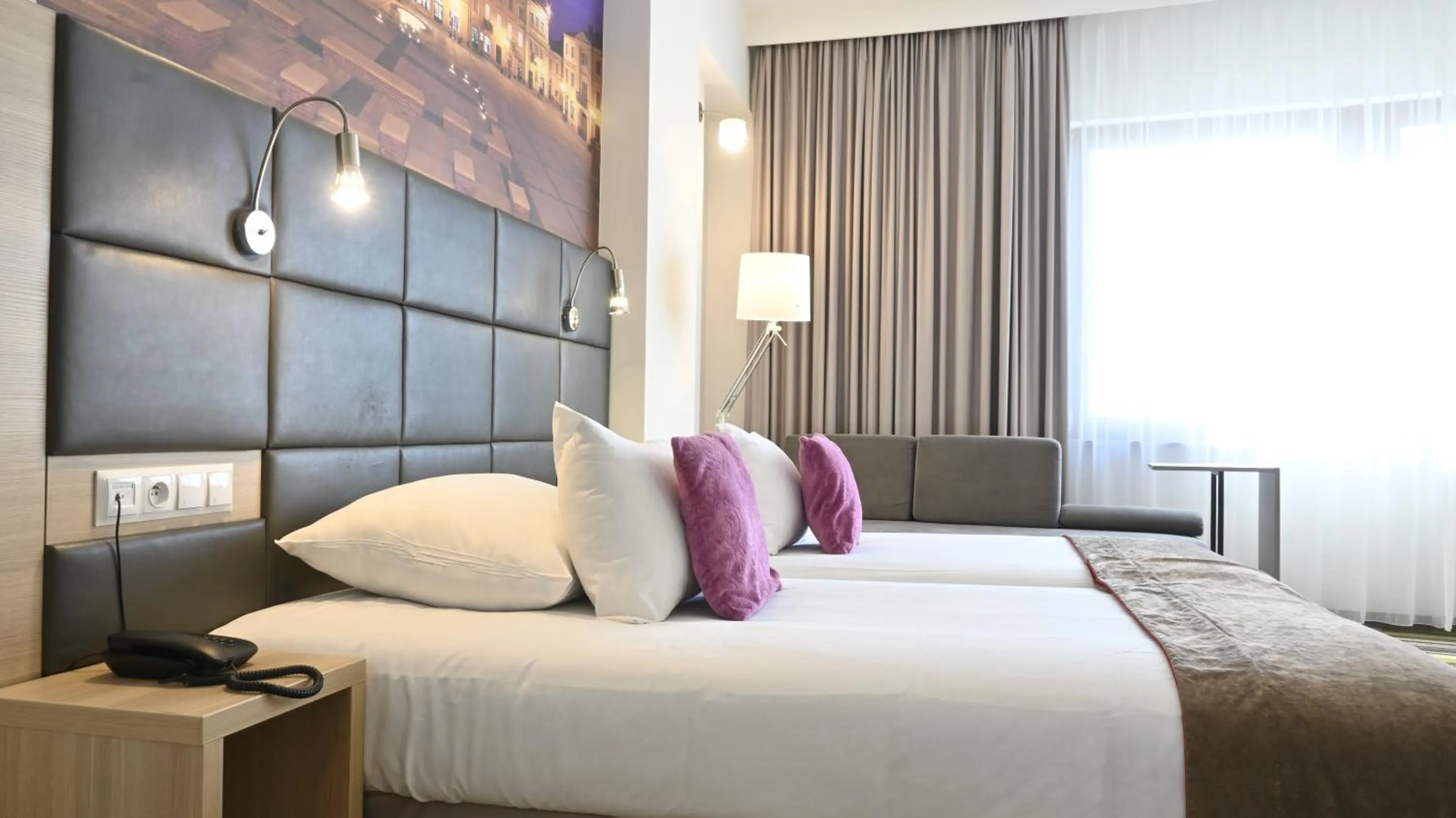 Deluxe Room in Vestil Hotel