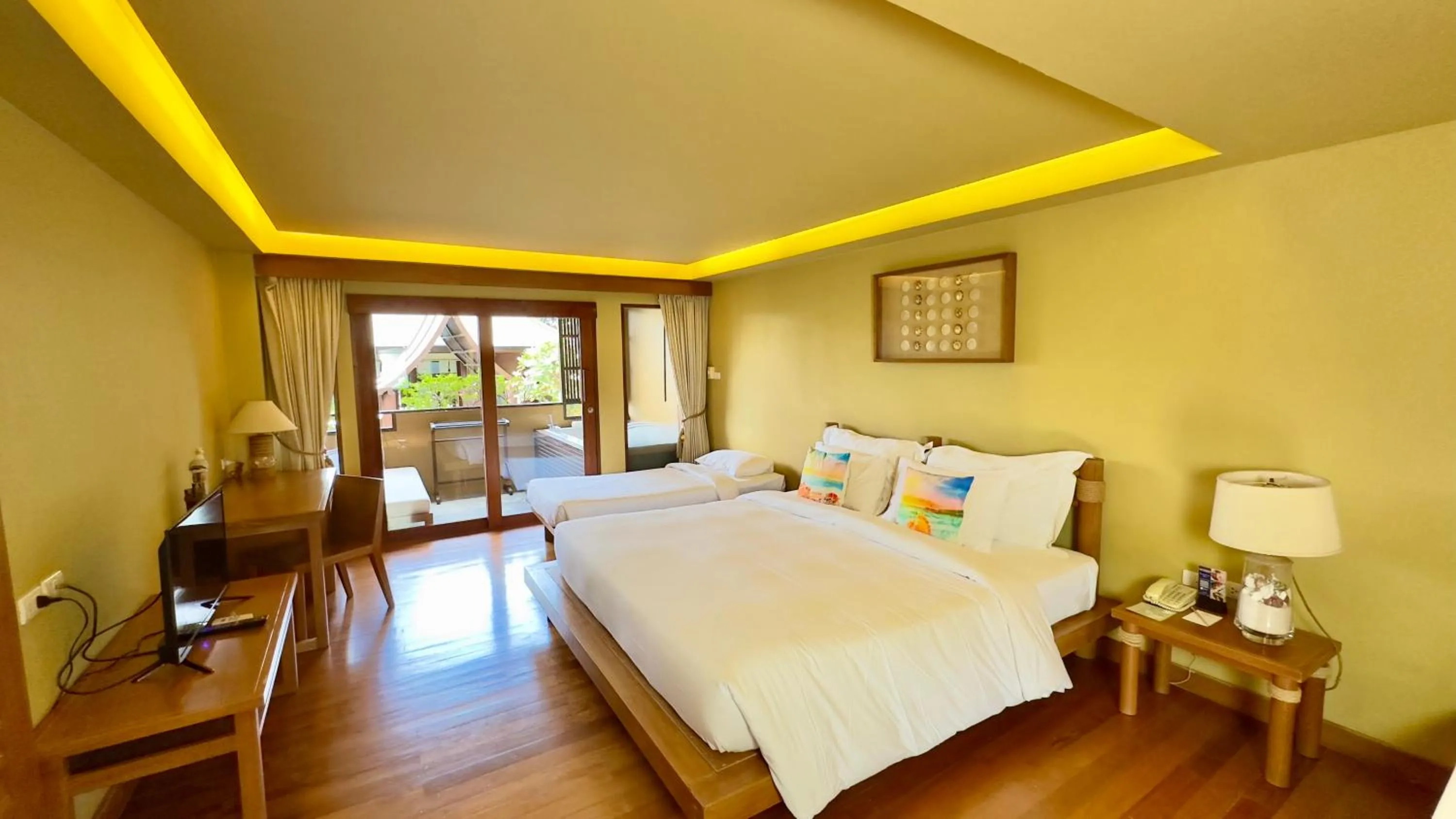 Family Suite in Deva Beach Resort Samui