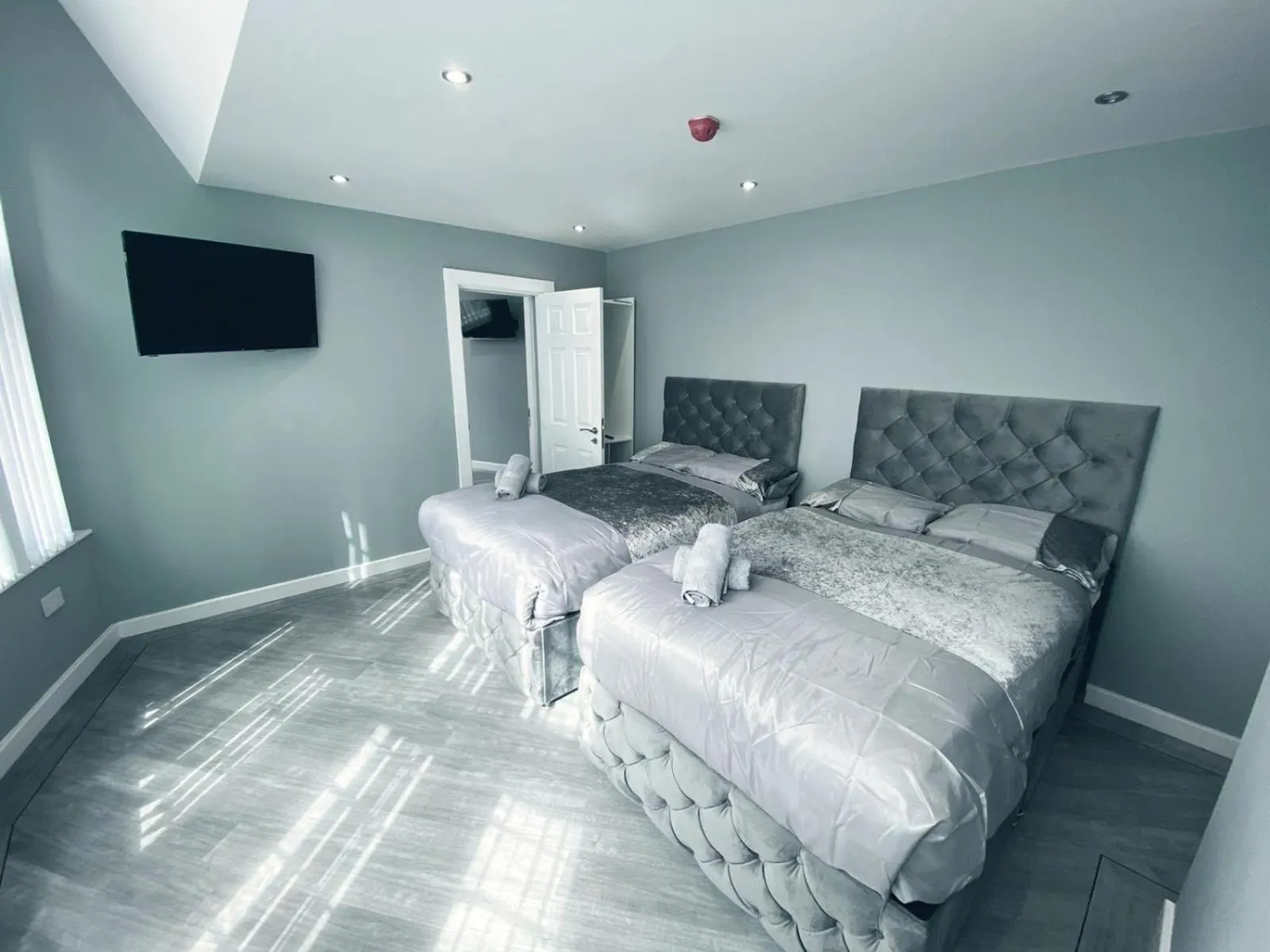 Deluxe Family Room in Brownlows Inn