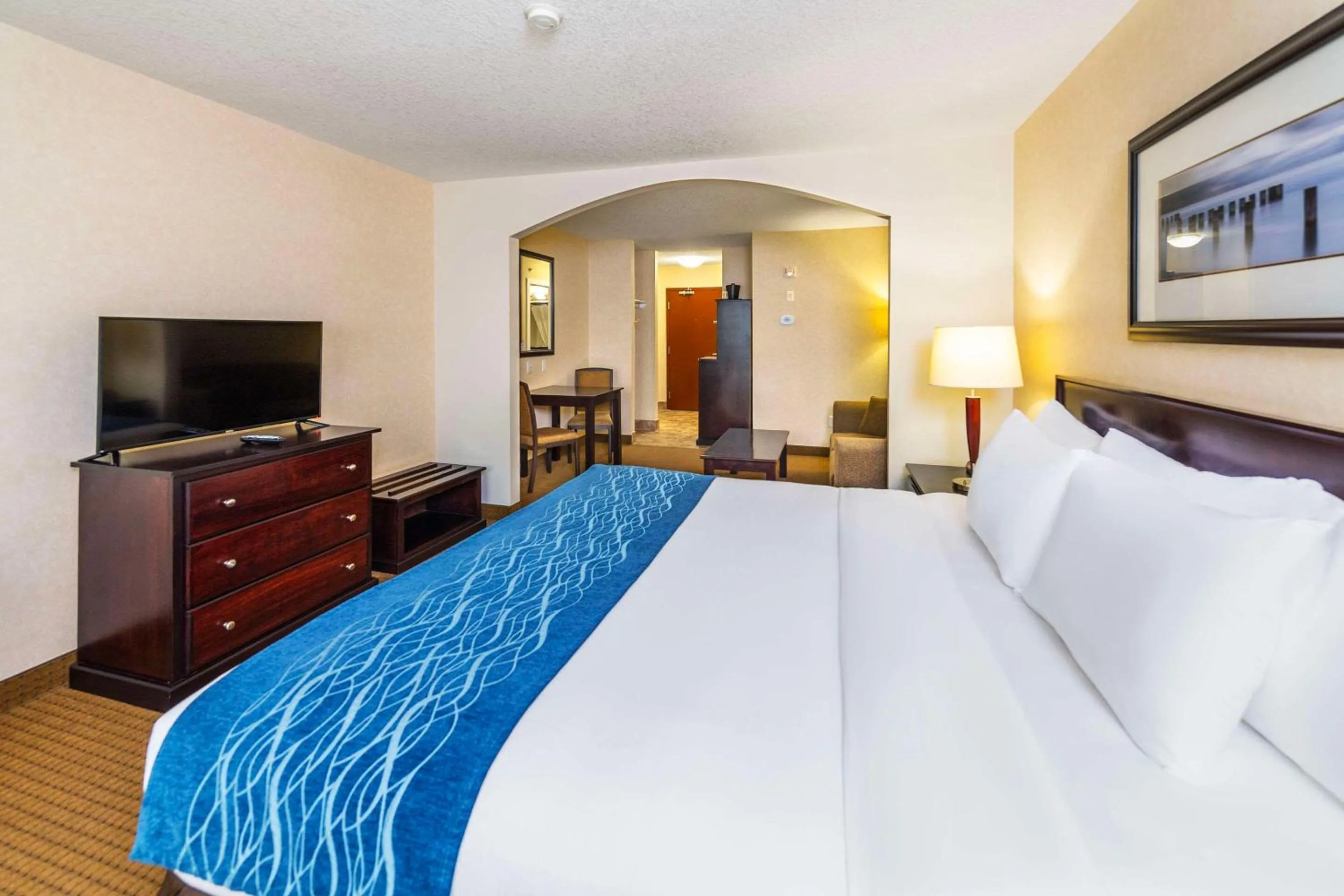 King Suite - Non-Smoking in Comfort Inn & Suites