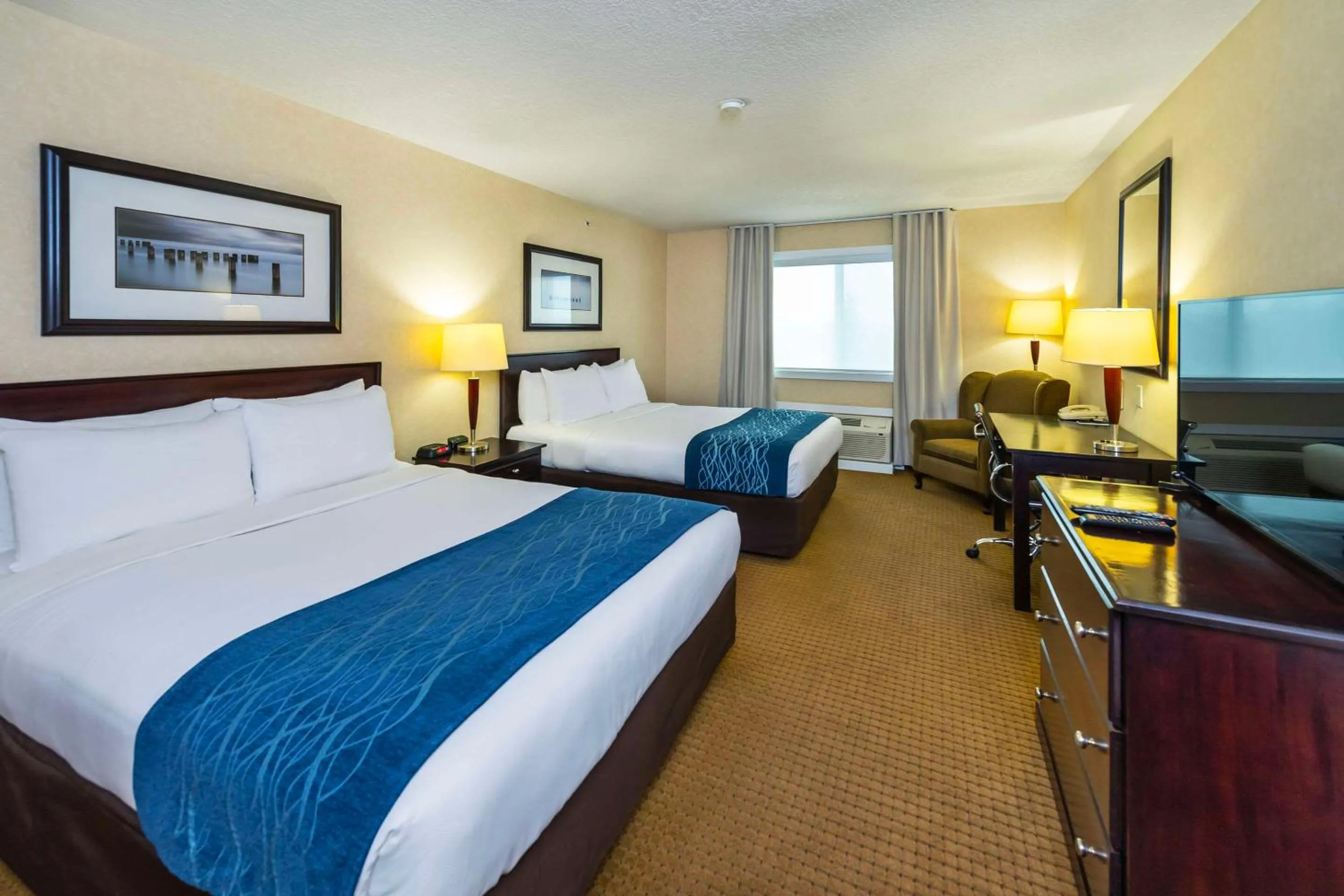 Queen Room with Two Queen Beds - Non-Smoking in Comfort Inn & Suites