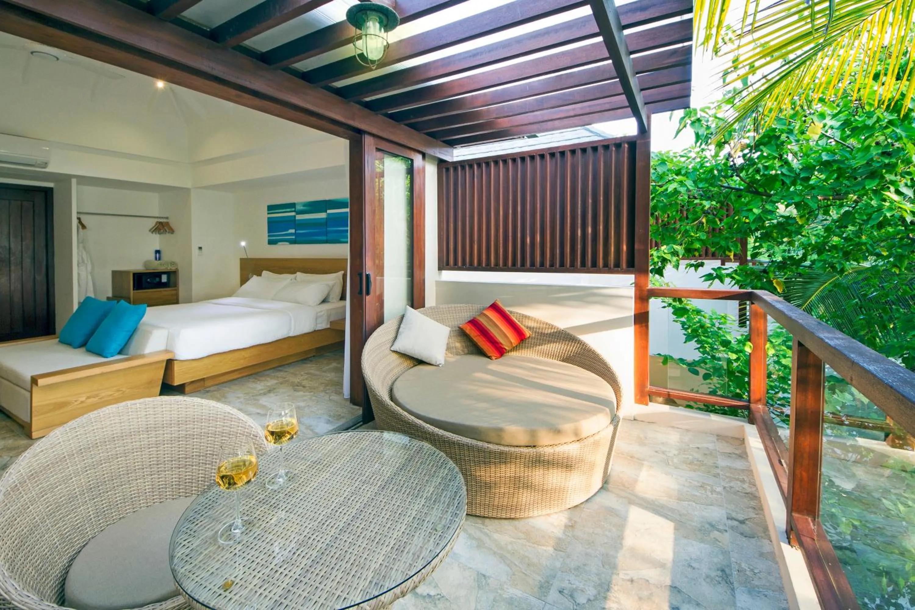 Superior Vista (Upper Floor) - single occupancy in Summer Island Maldives