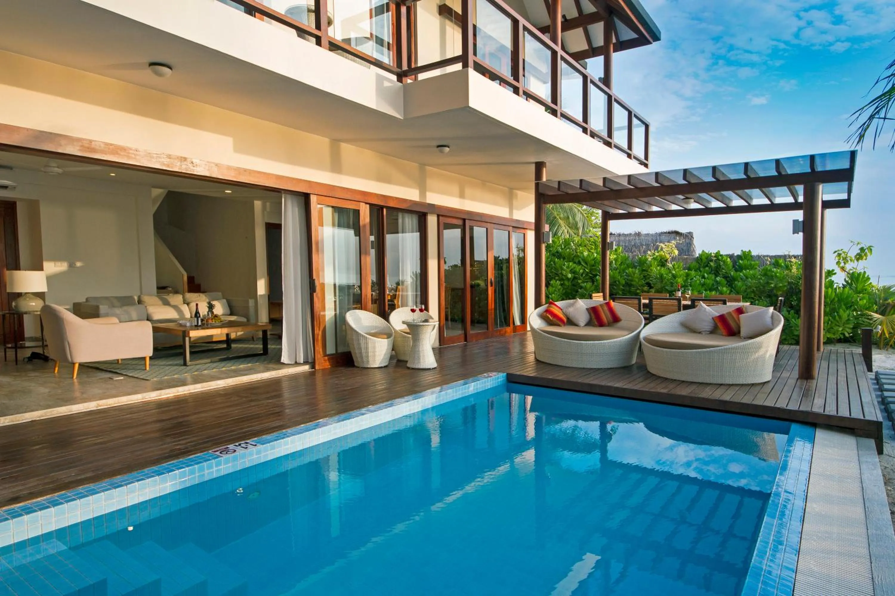 Two-Bedroom Summer House in Summer Island Maldives