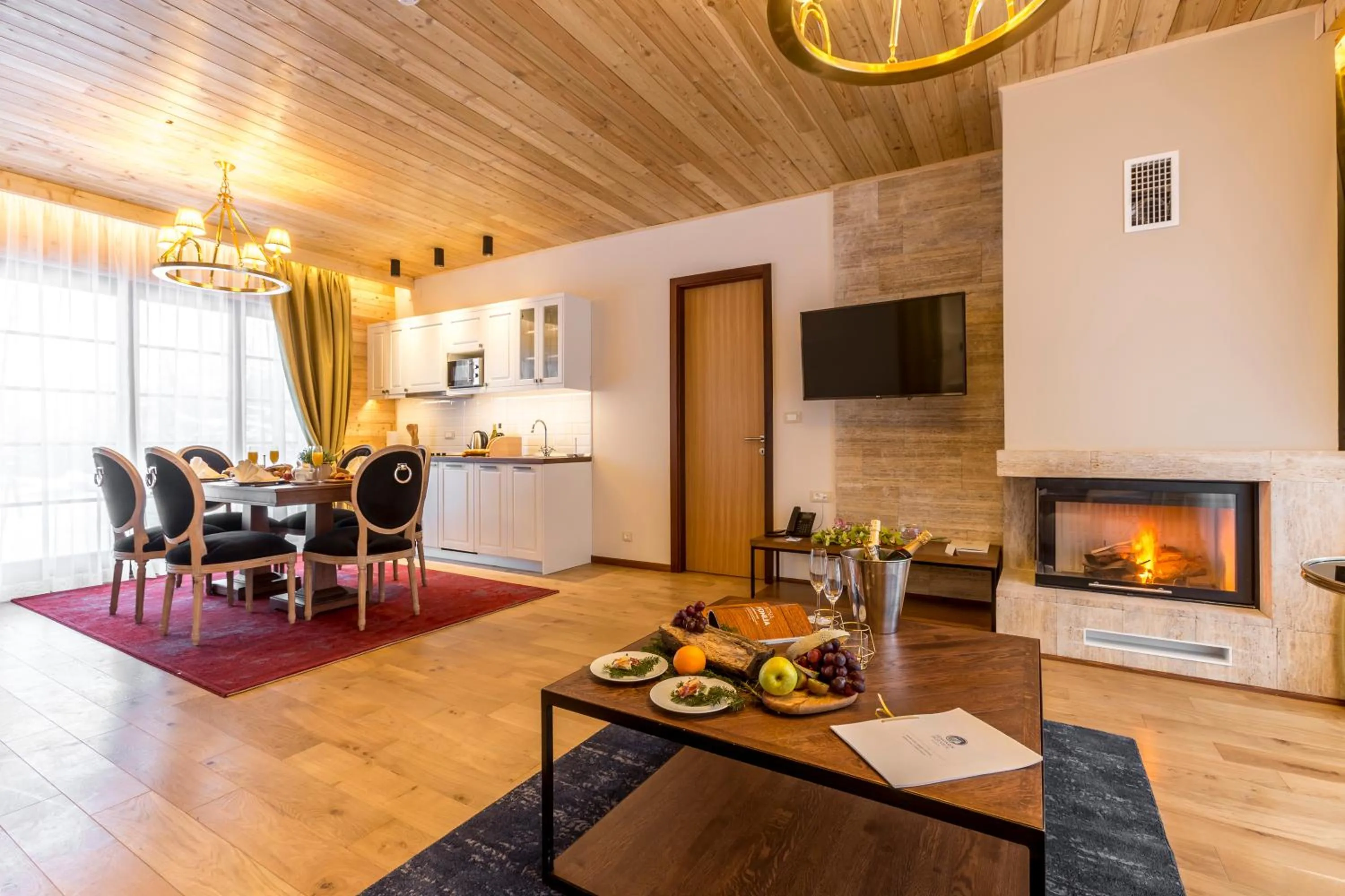 Luxury suite (two bedroom) in Fenomen Plitvice Resort