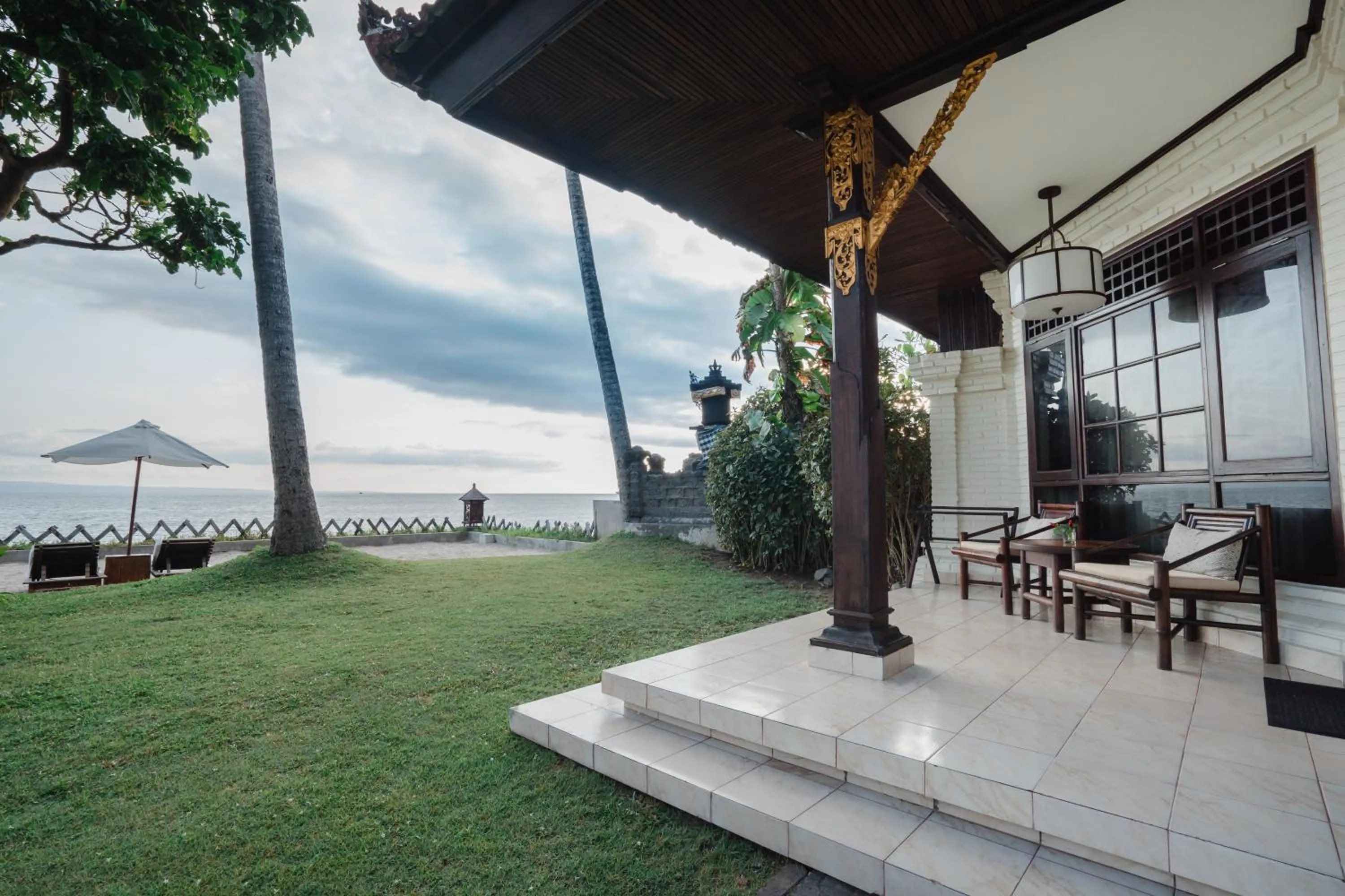 Ocean Facing Cottage in Ramayana Candidasa Beach Resort