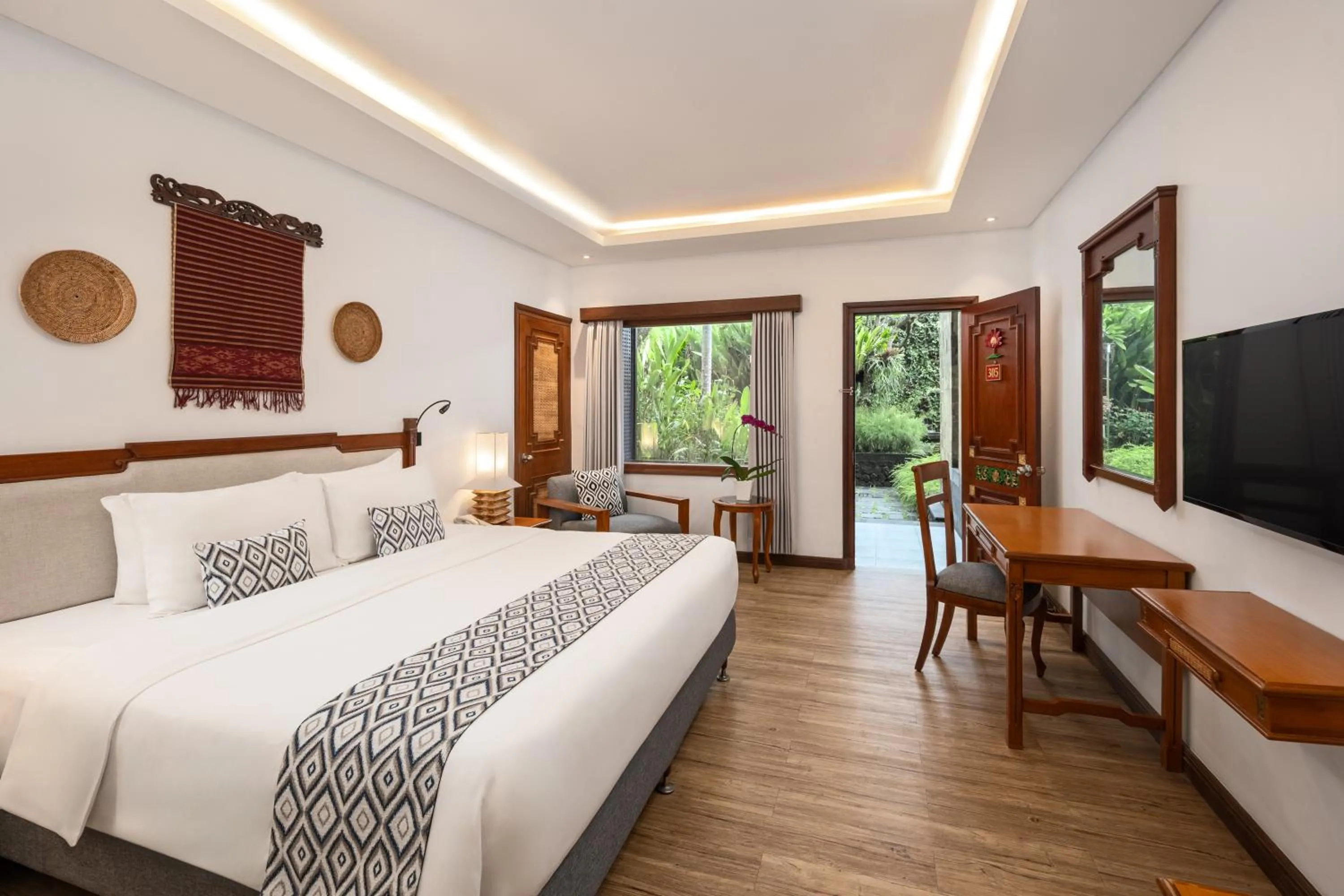 Deluxe Family Room in Ramayana Candidasa Beach Resort