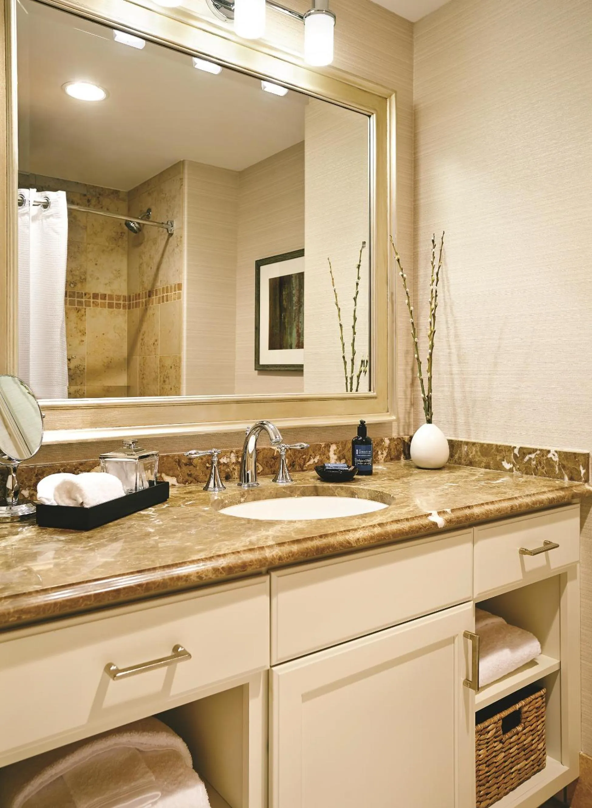 Standard King Room in The Sebastian - Vail