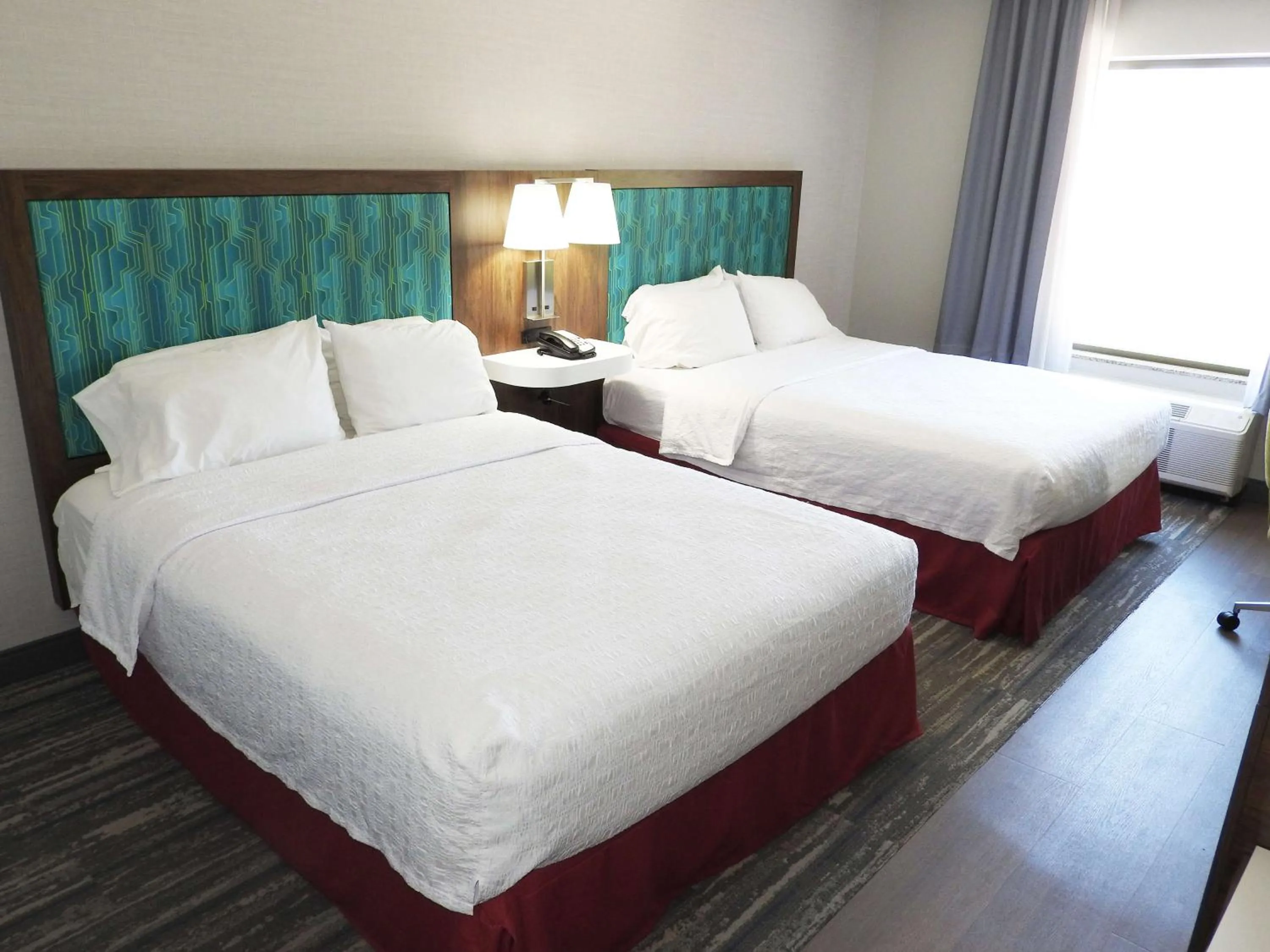 Queen Room with Two Queen Beds - Hearing Access/Non-Smoking in Hampton Inn & Suites Flowery Branch