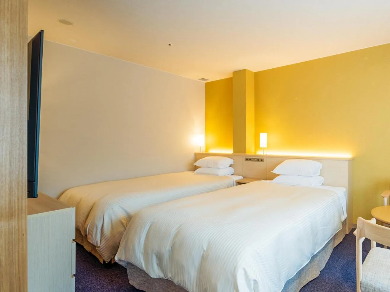 Deluxe Twin Room A in Kurashiki Ivy Square
