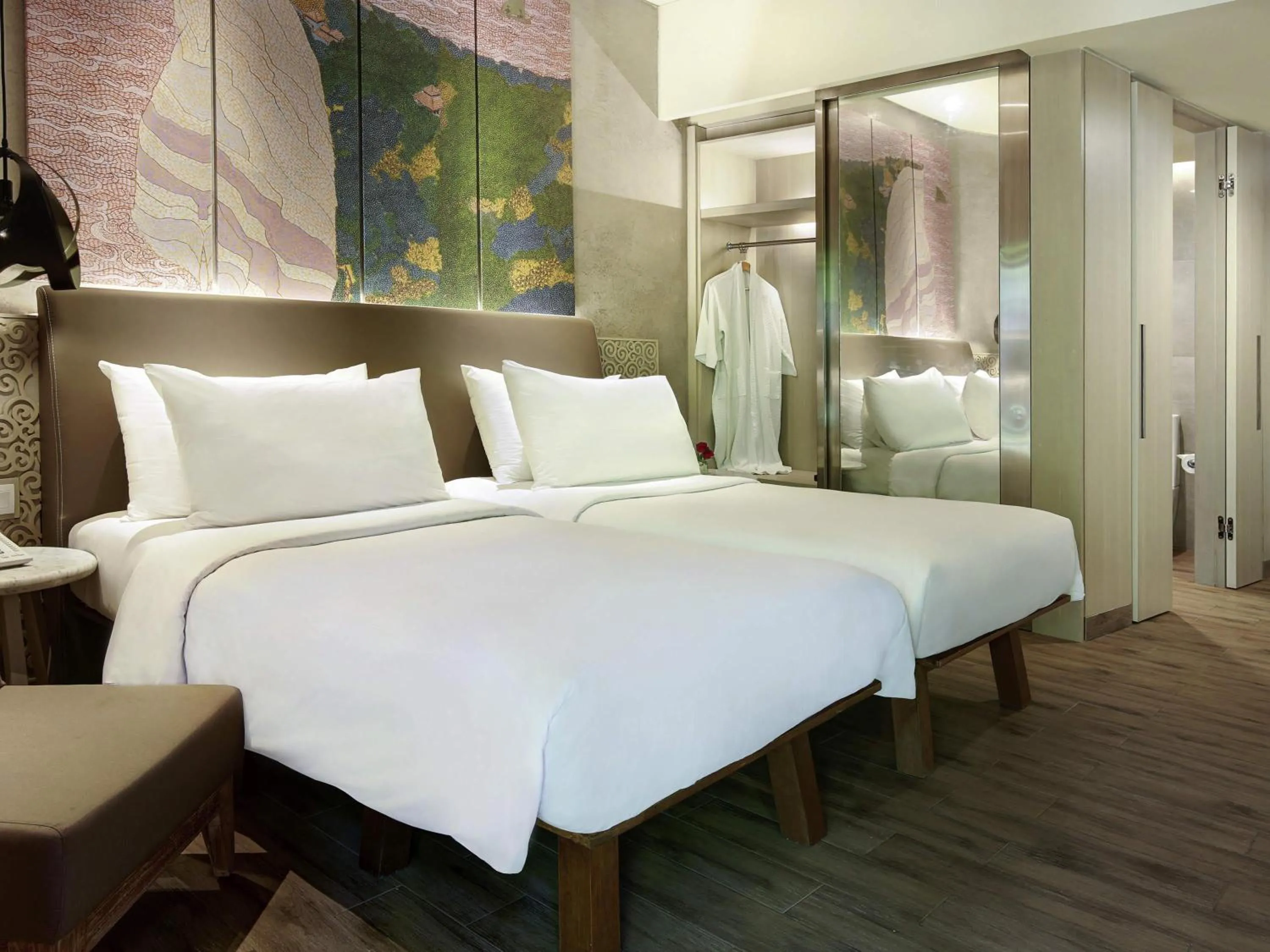Superior Twin Room with Free Benefit in Mercure Kuta Bali