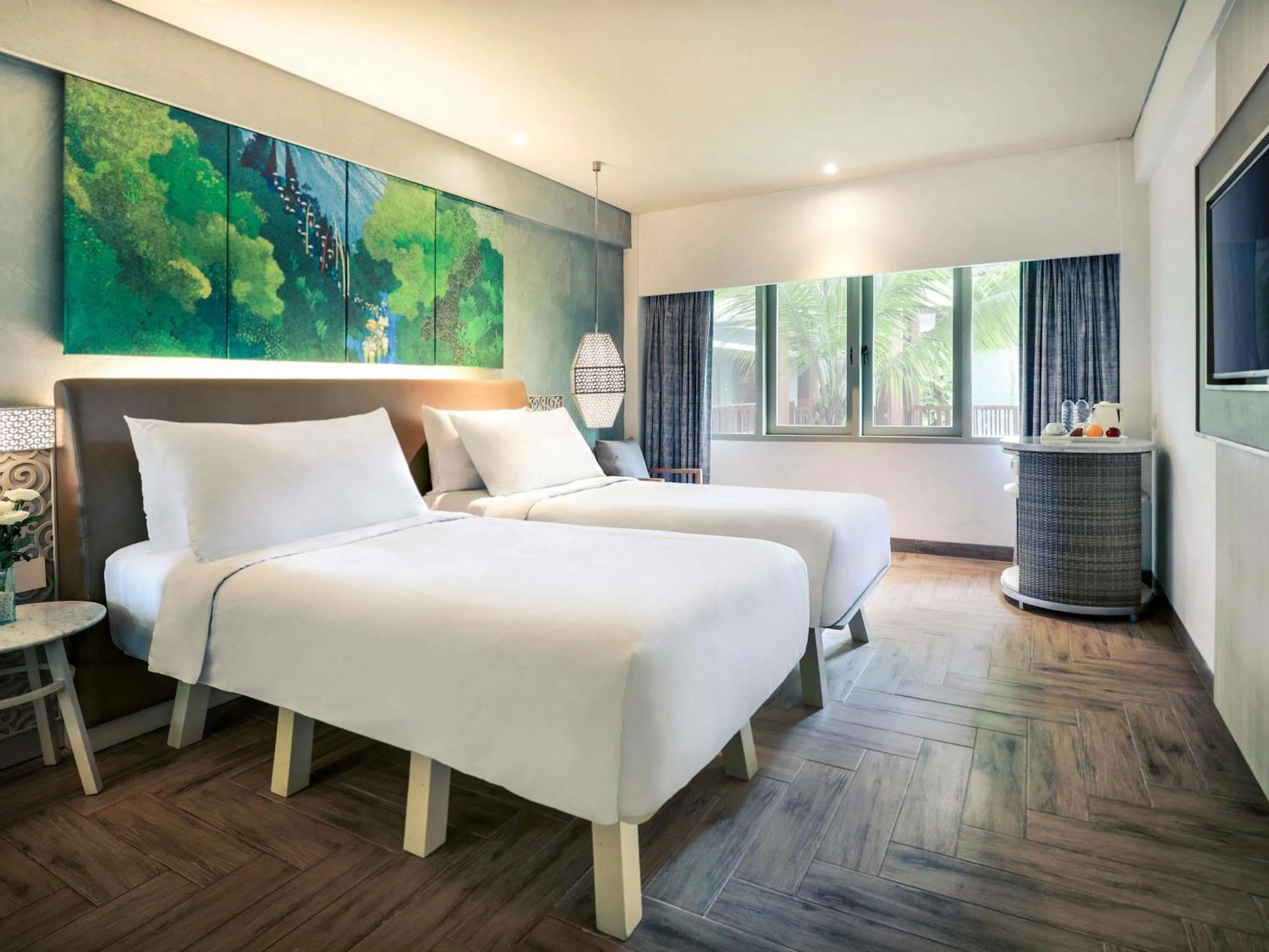 Deluxe Twin Room with Free Benefit in Mercure Kuta Bali