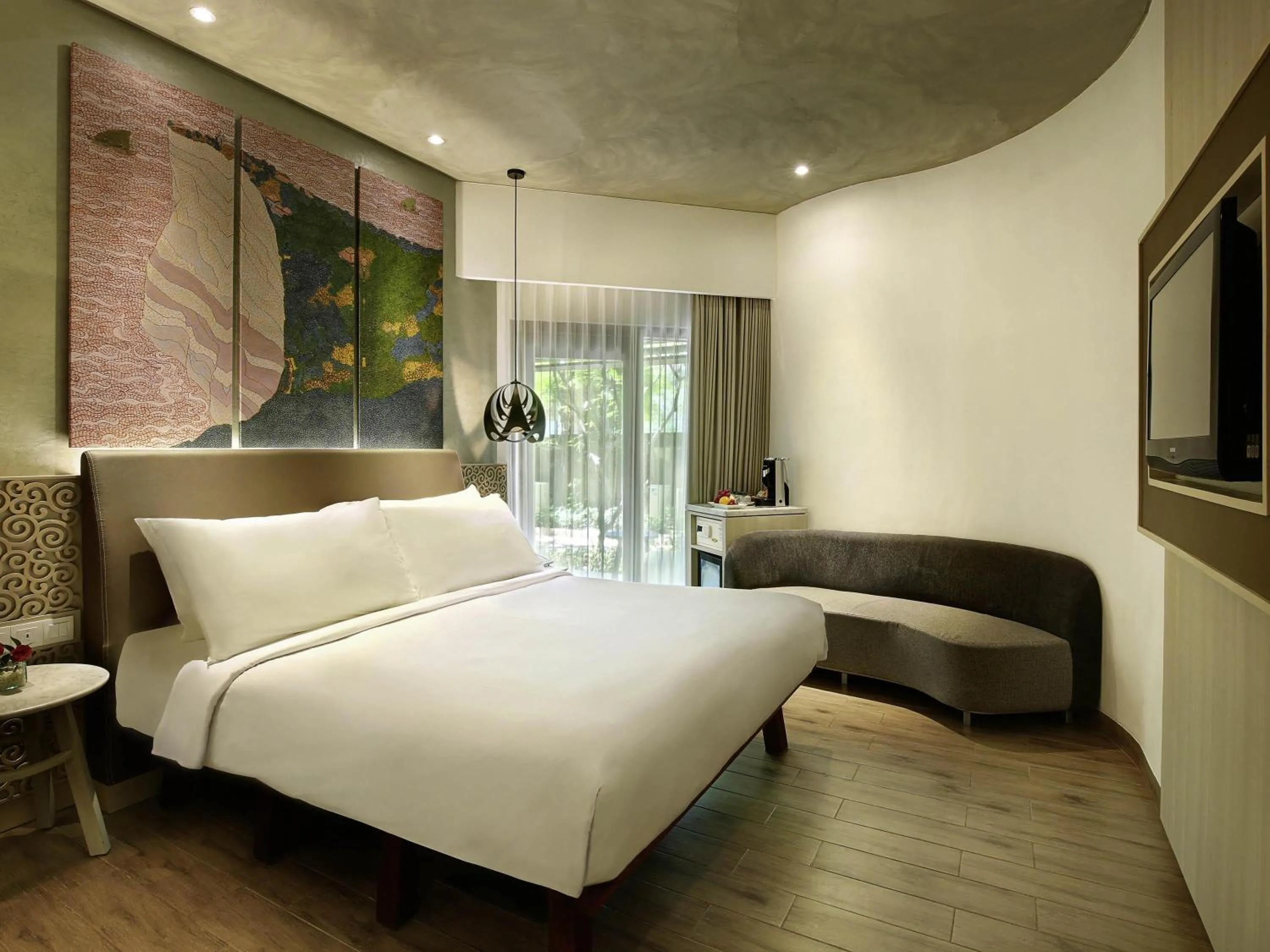 Deluxe Double Room with Balcony and Free Benefit in Mercure Kuta Bali