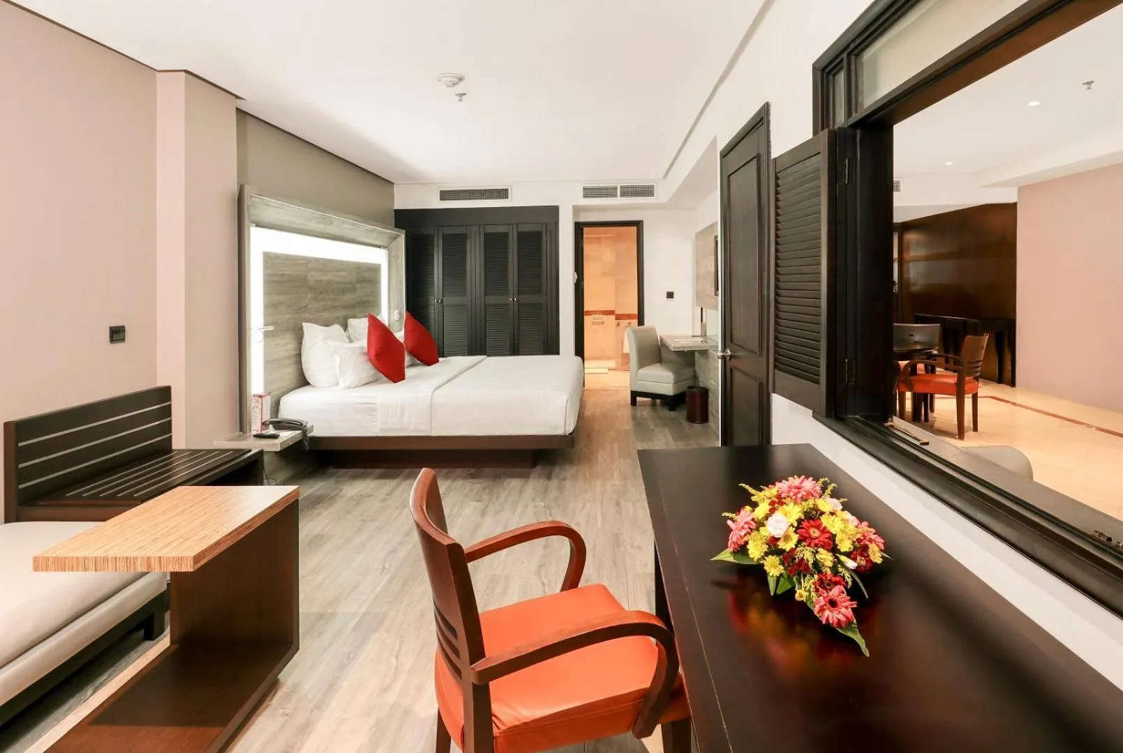 Business King Suite in AP Premier Batam