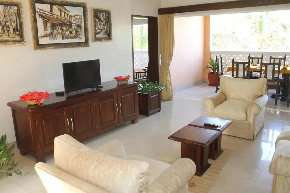 Executive Suite in Sun N Sand Beach Resort
