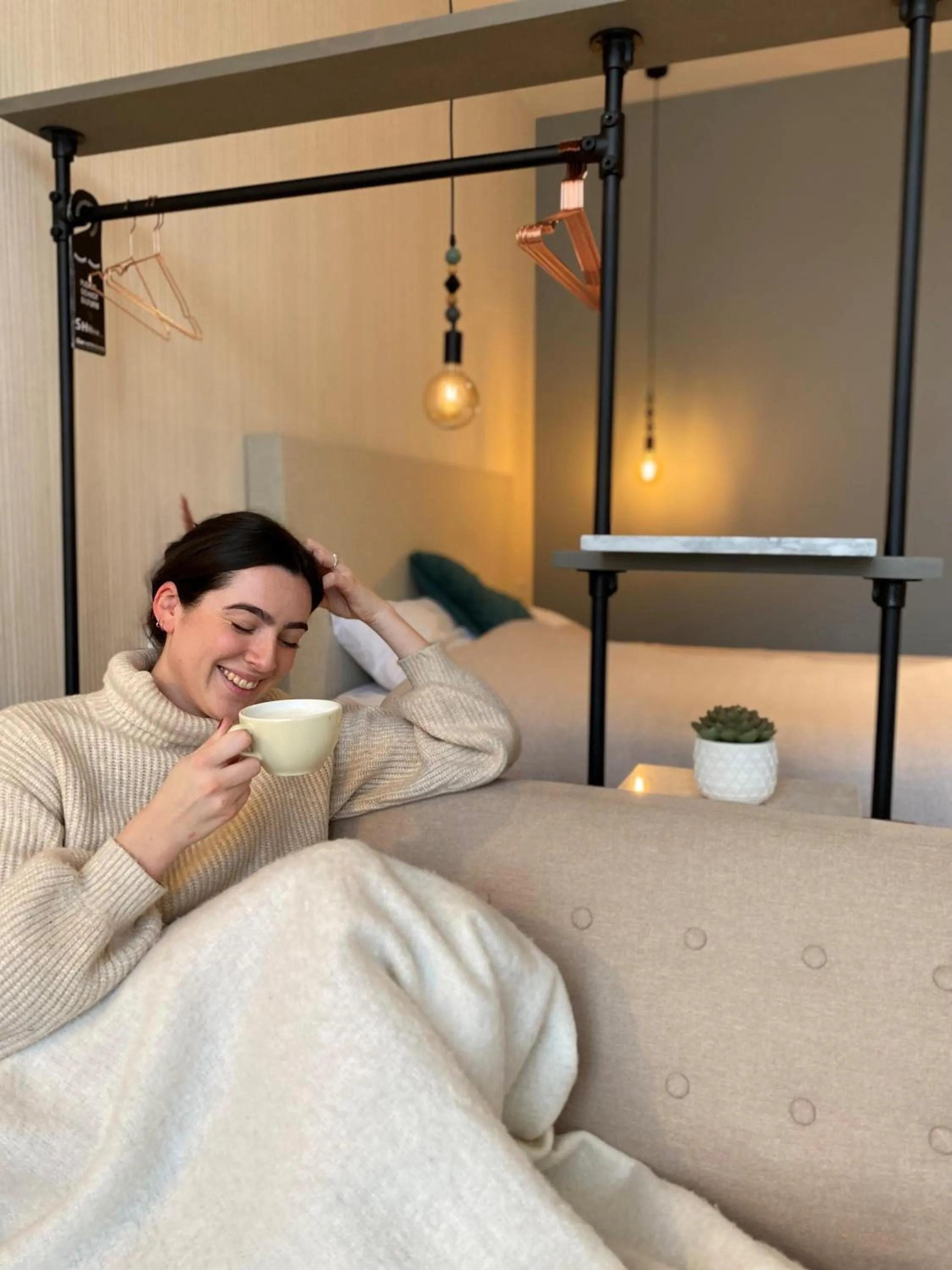 Suite with kitchenette and harbor view in Stadsvilla Mout Rotterdam-Schiedam