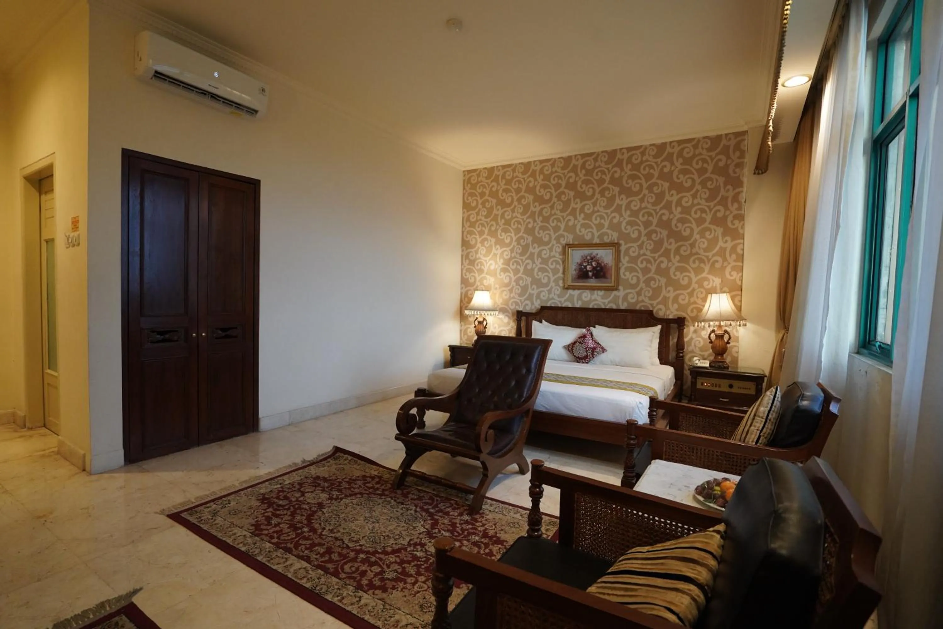 Family Suite in Hotel Indah Palace Solo