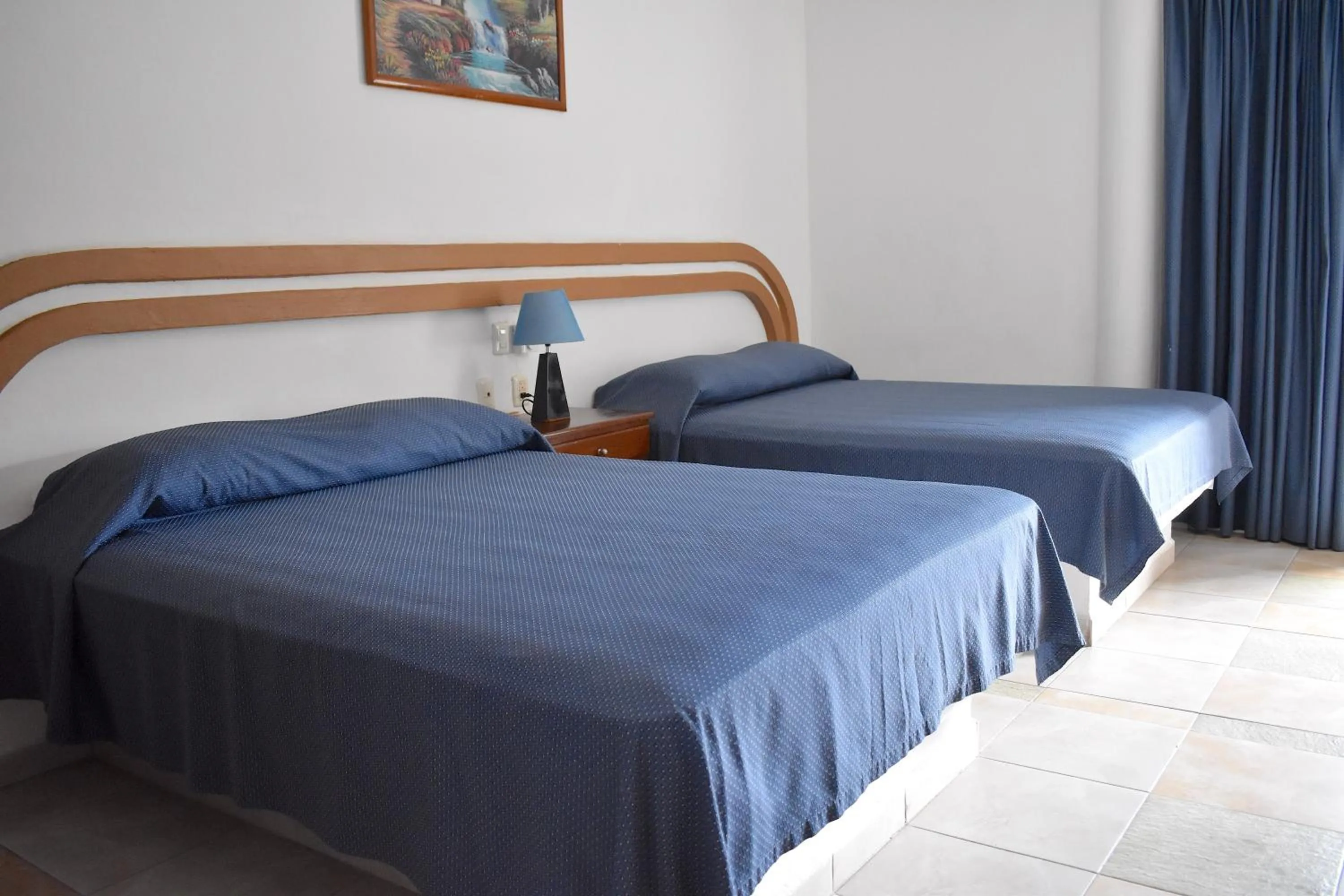 Superior Quadruple Room in Plaza Almendros Hotel Isla Mujeres