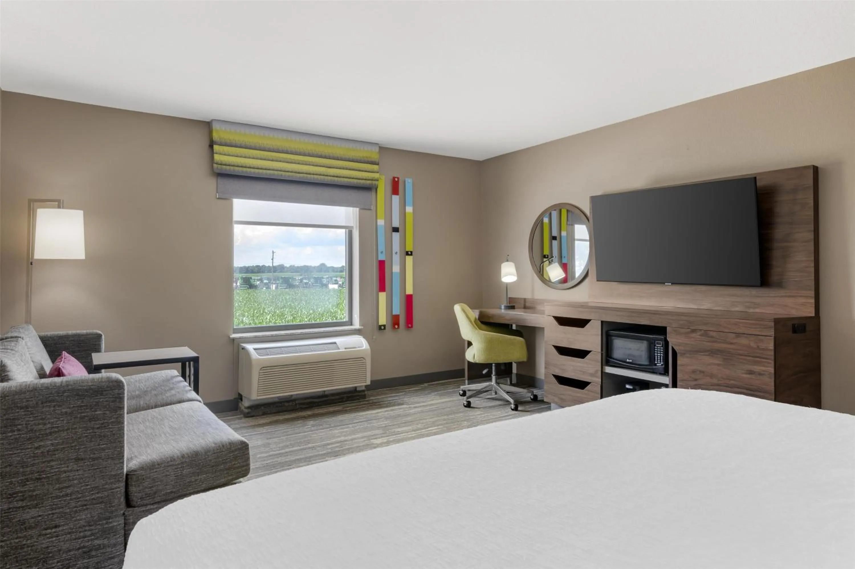 King Room with Sofa Bed and Study - Non-Smoking in Hampton Inn & Suites Crawfordsville
